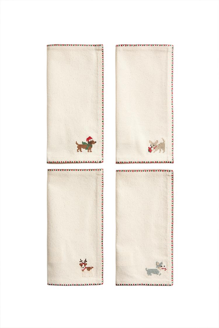 CHRISTMAS ANIMAL COCKTAIL NAPKINS (PACK OF 4)