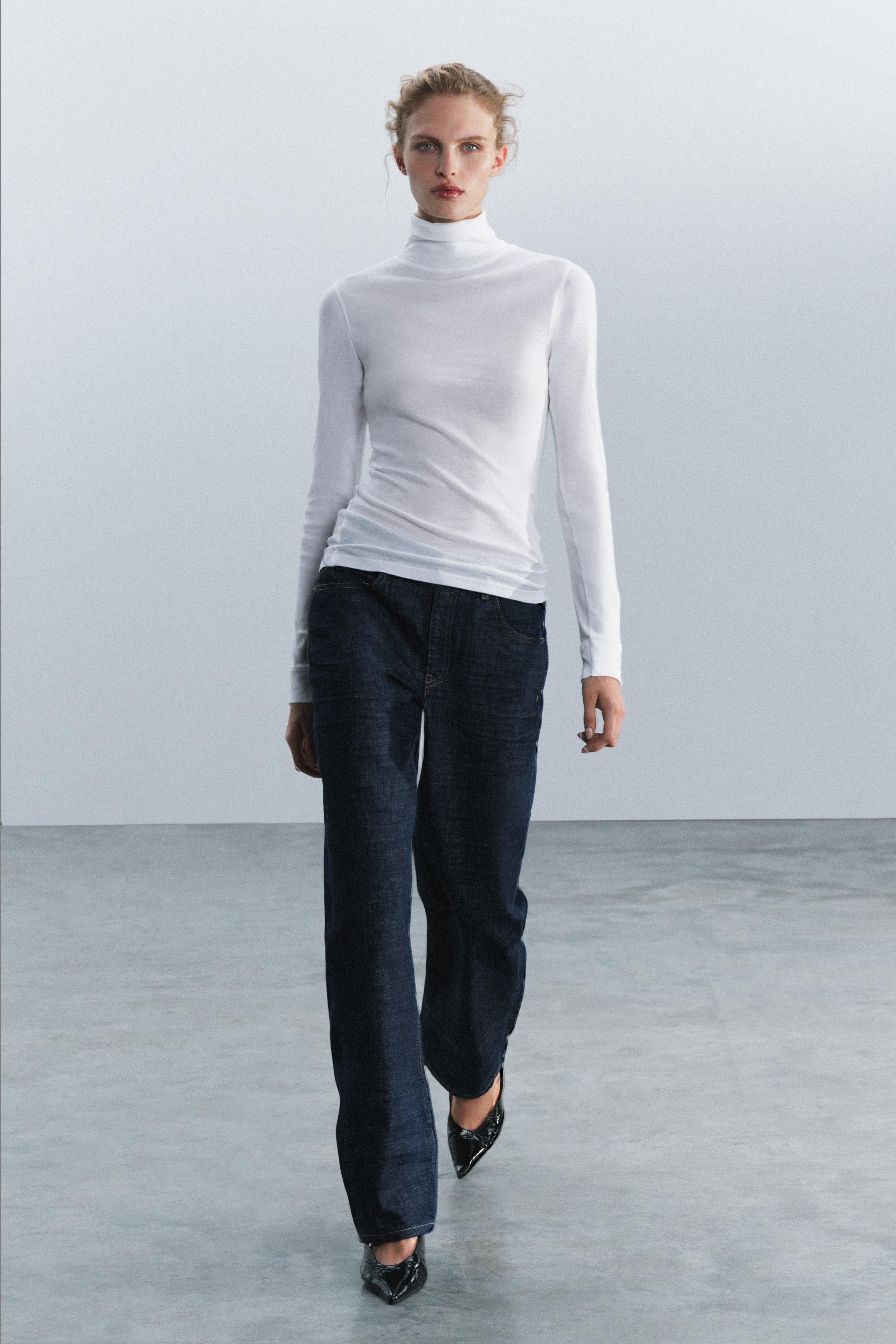 Футболка с высоким воротом — ZARA
