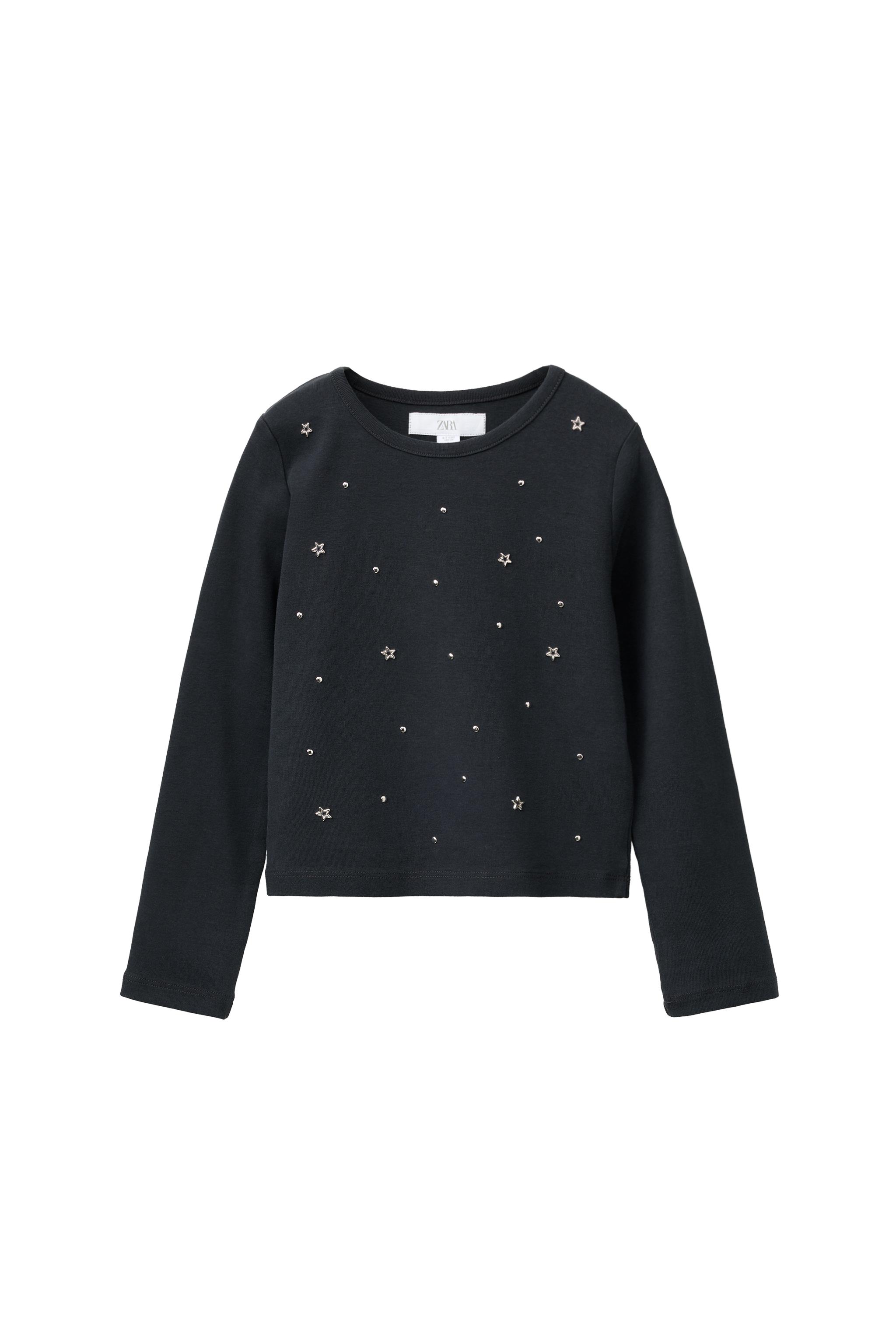 ФУТБОЛКА С ЗАКЛЕПКАМИ — ZARA