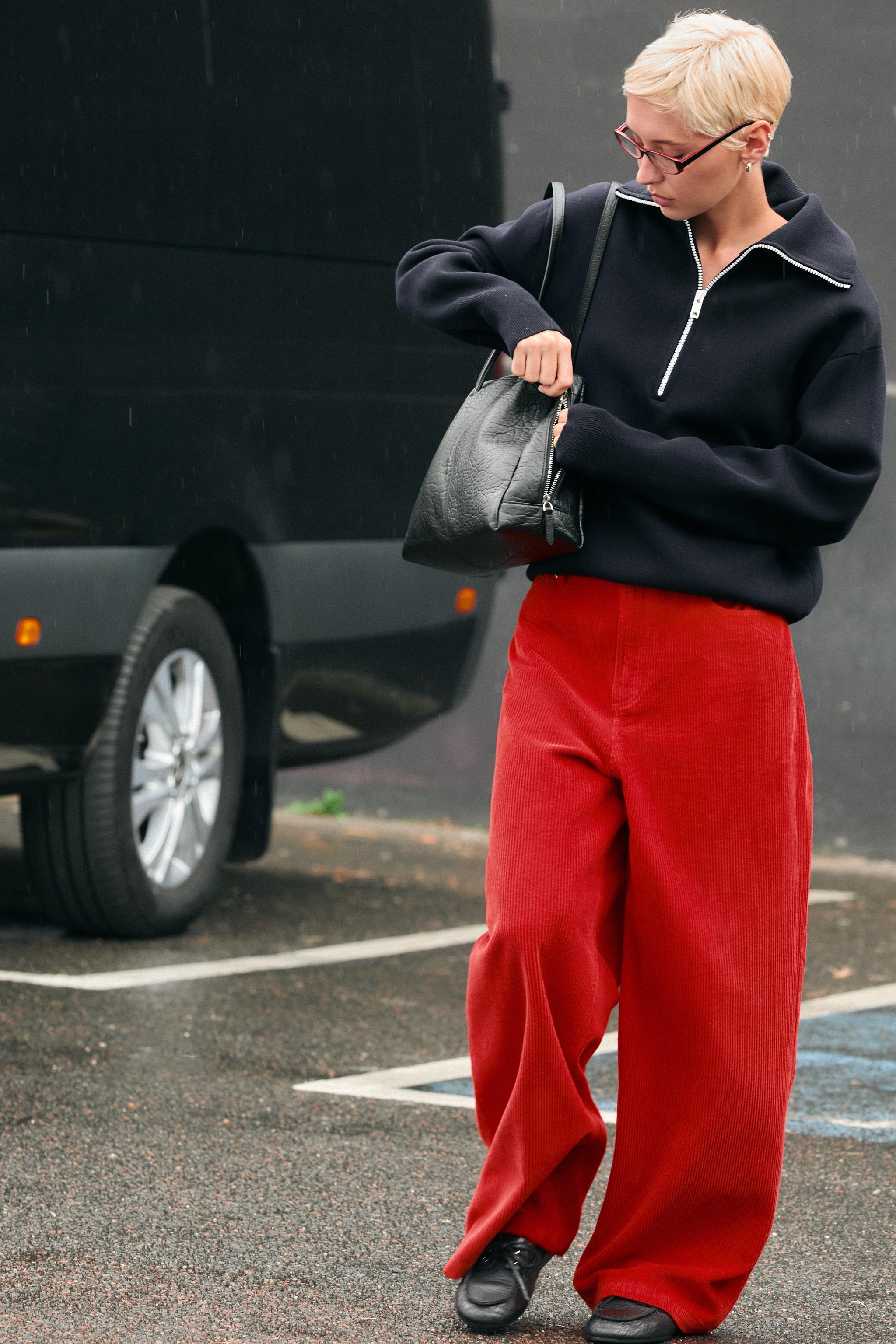 ВЕЛЬВЕТОВЫЕ ШИРОКИЕ БРЮКИ — ZARA