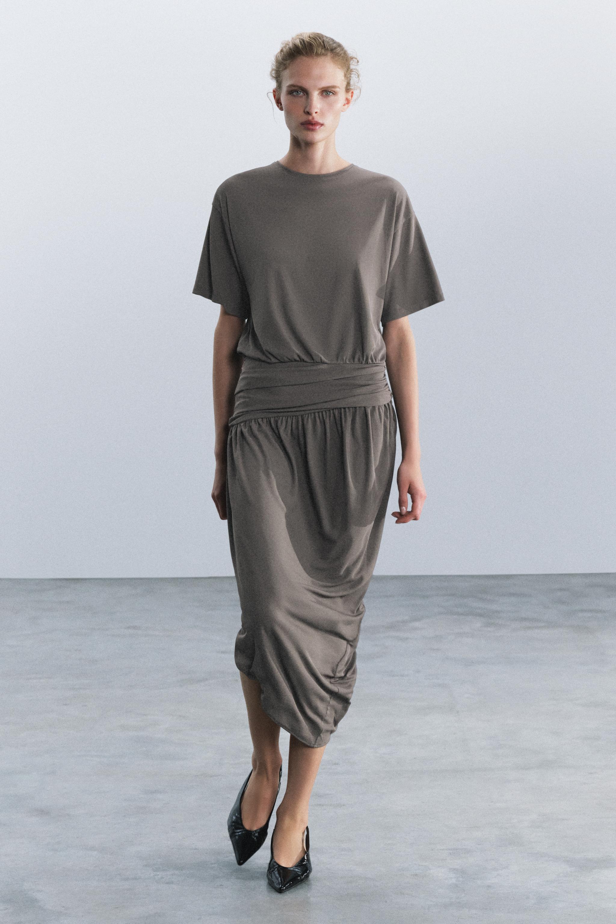Платье с драпировкой — ZARA