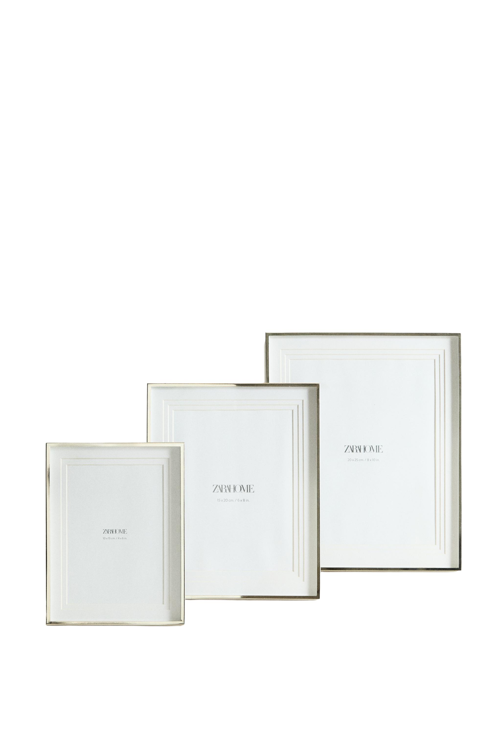 Металлическая фоторамка с многослойным паспарту — Zara Home