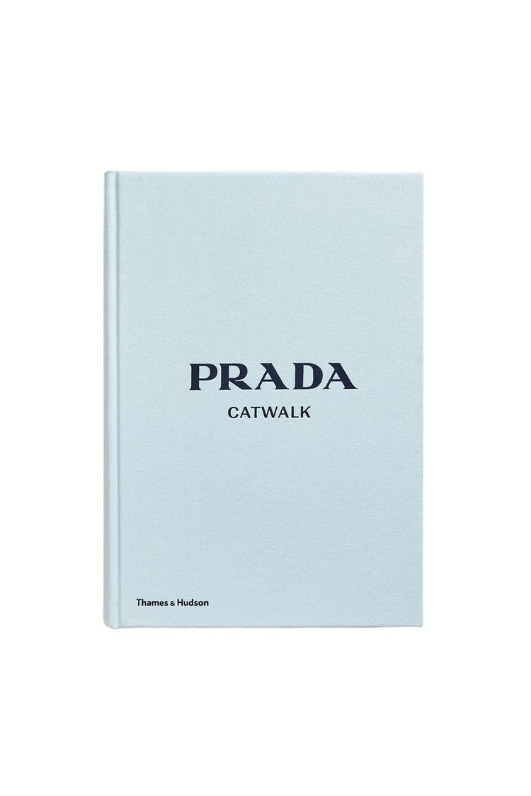 КНИГА PRADA CATWALK (НА АНГЛИЙСКОМ)
