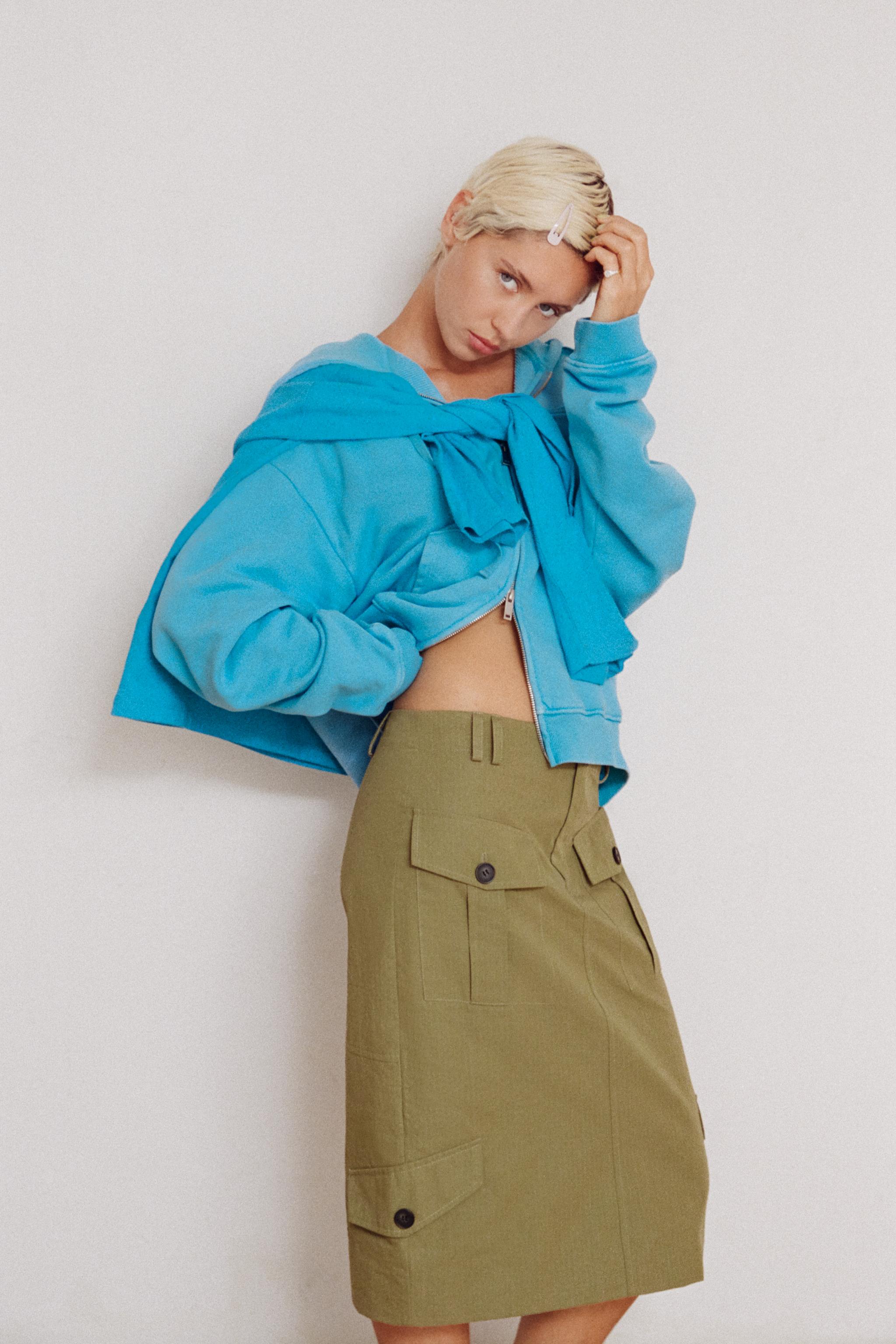 Свитшот с молнией с эффектом выцветания — ZARA