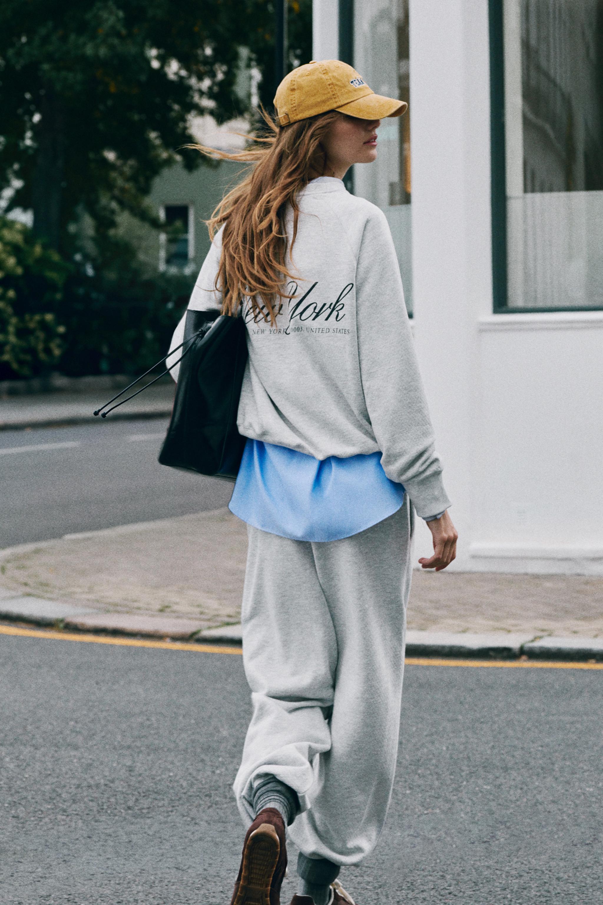 ТОЛСТОВКА NEW YORK — ZARA