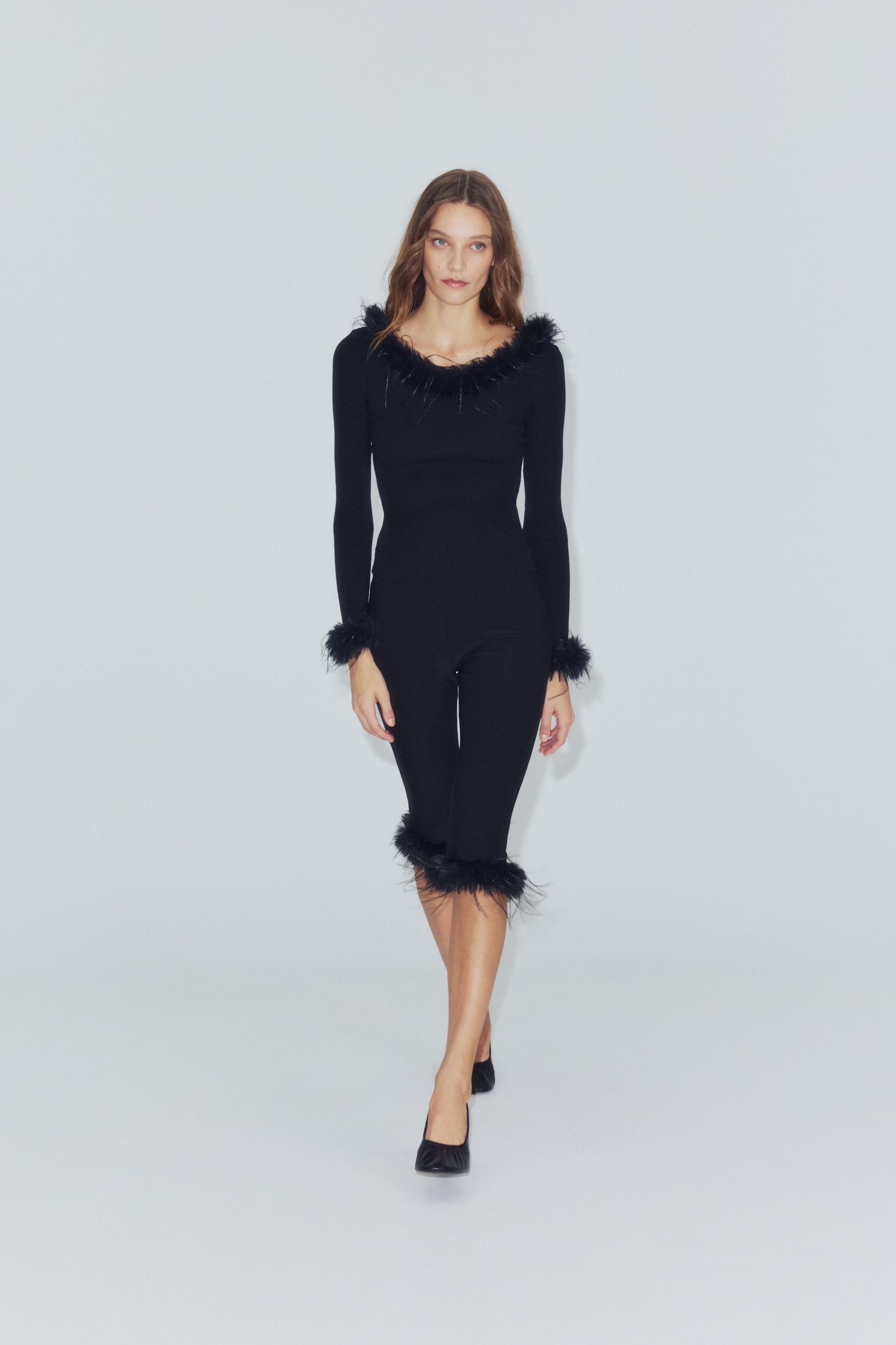 ТОП С ДЕТАЛЬЮ ИЗ ИСКУССТВЕННОГО МЕХА — ZARA