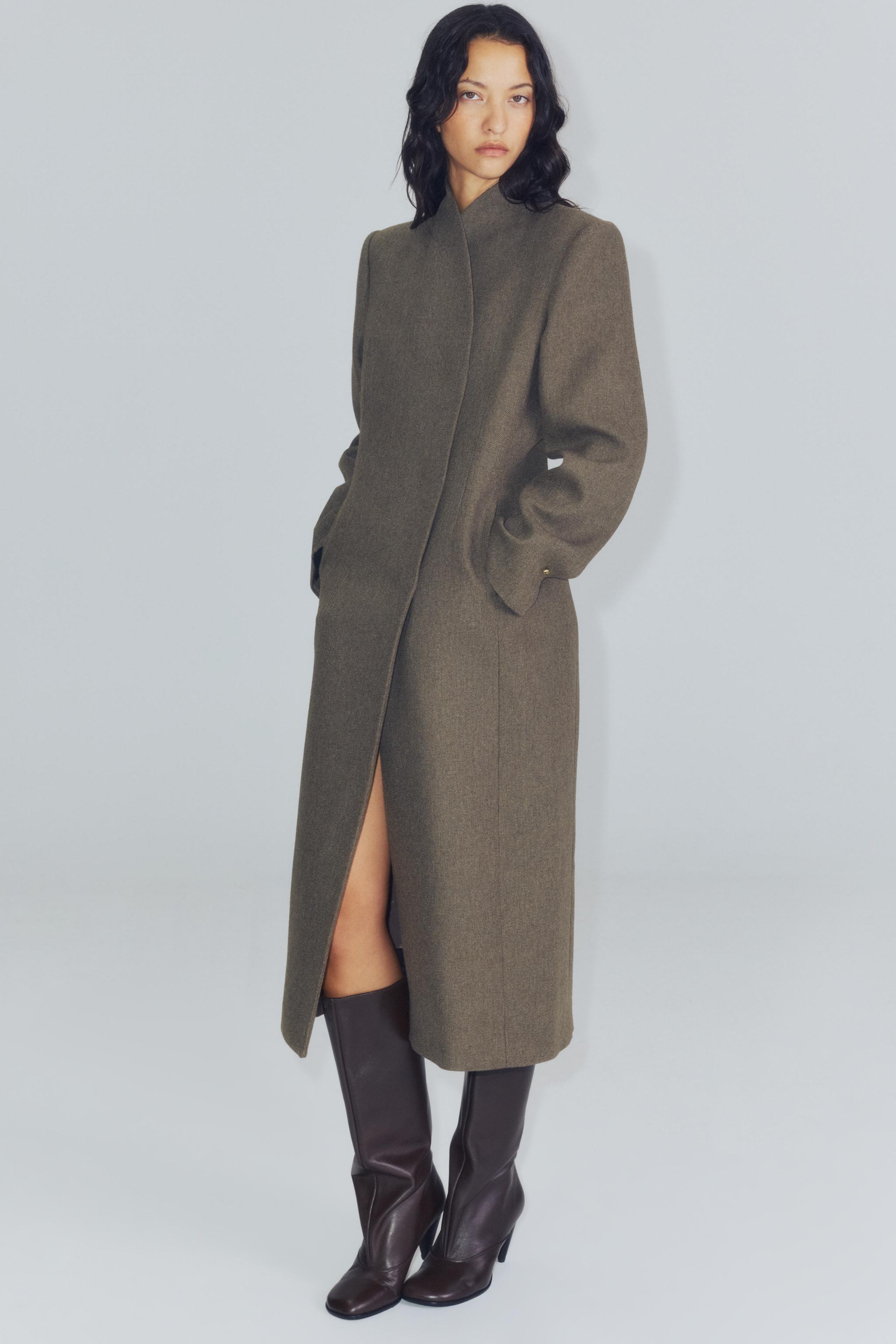КОЖАНЫЕ САПОГИ НА КАБЛУКЕ — ZARA