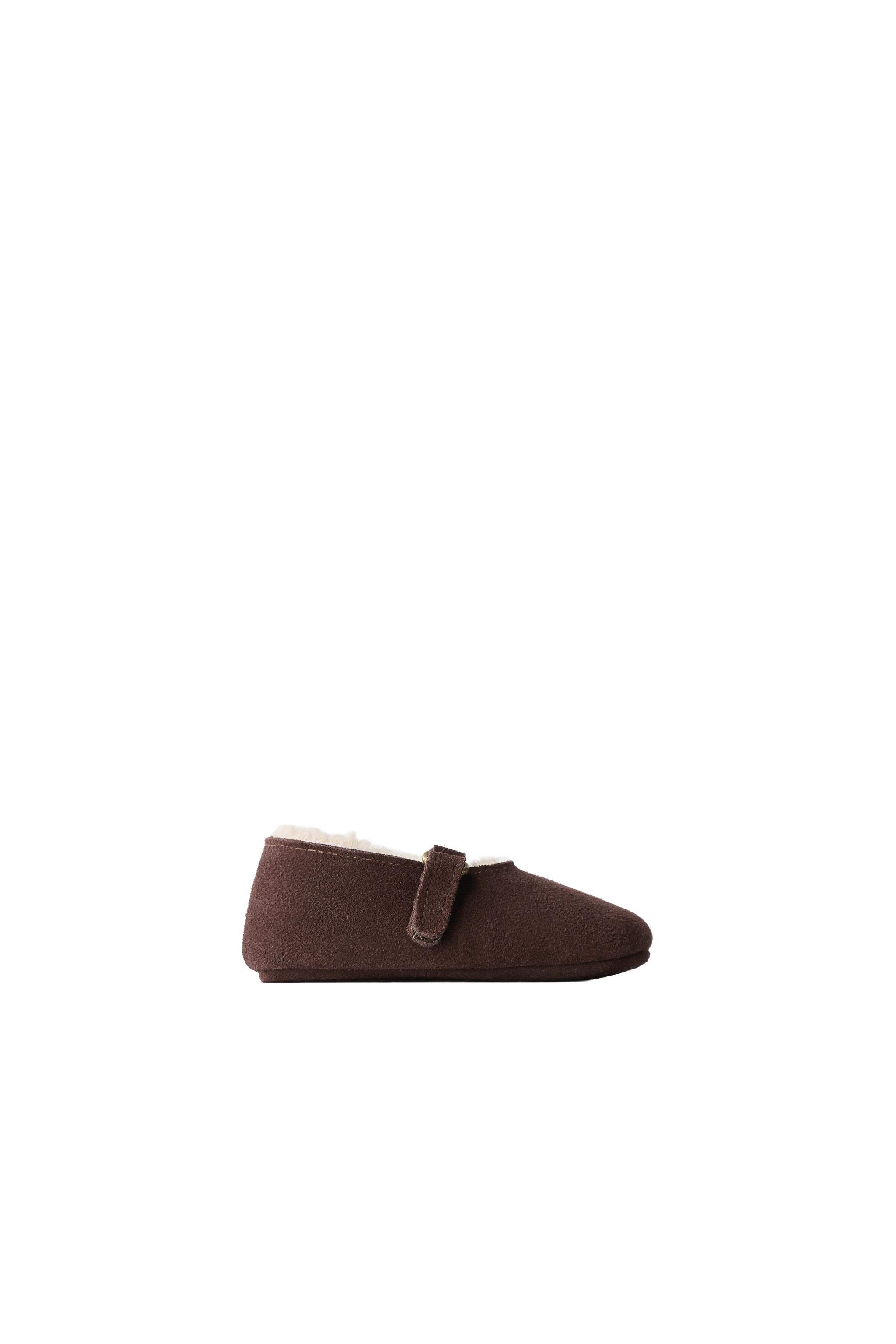 Балетки из кожи с пряжкой — ZARA