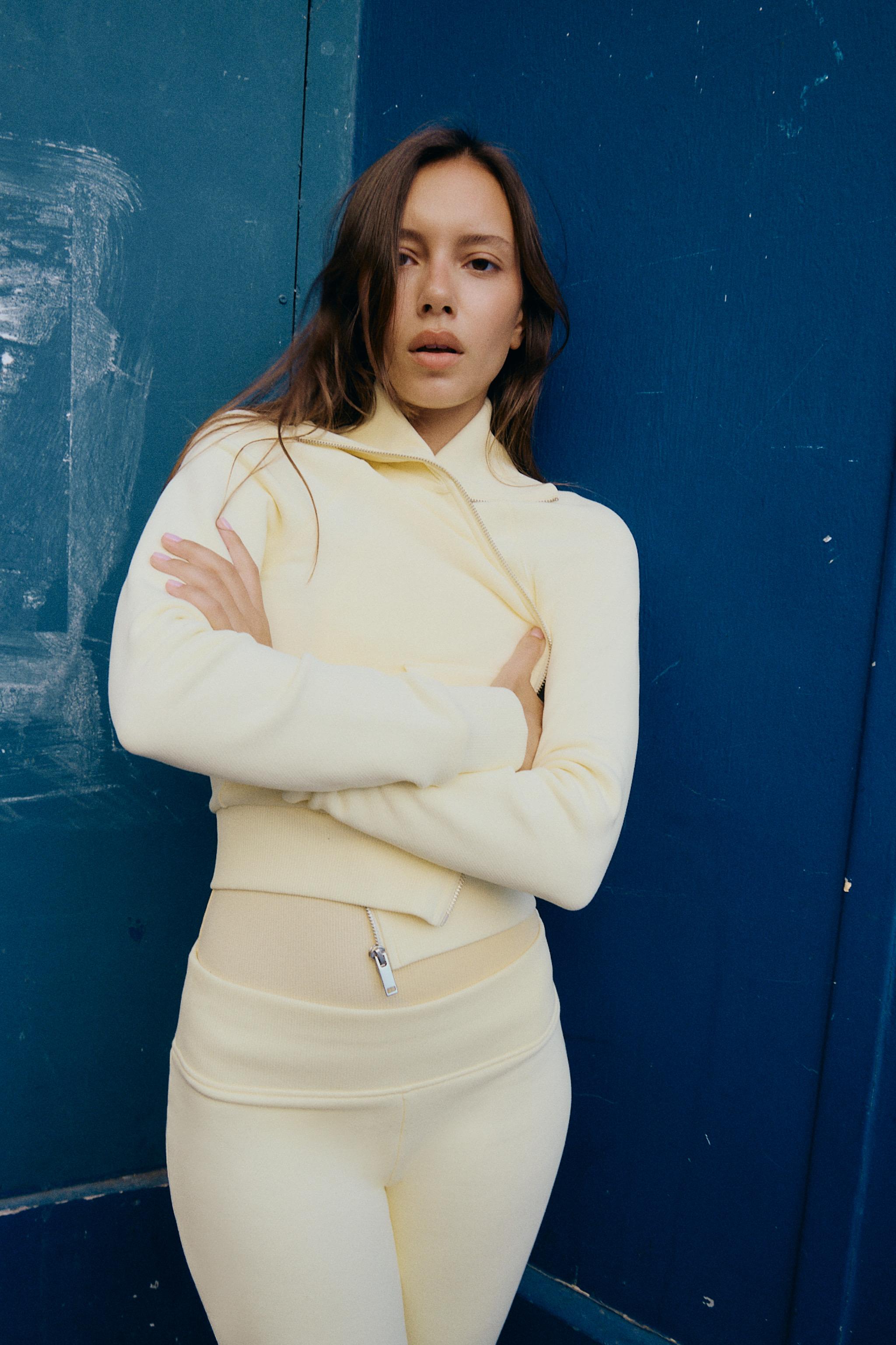 Свитшот и брюки клёш — ZARA