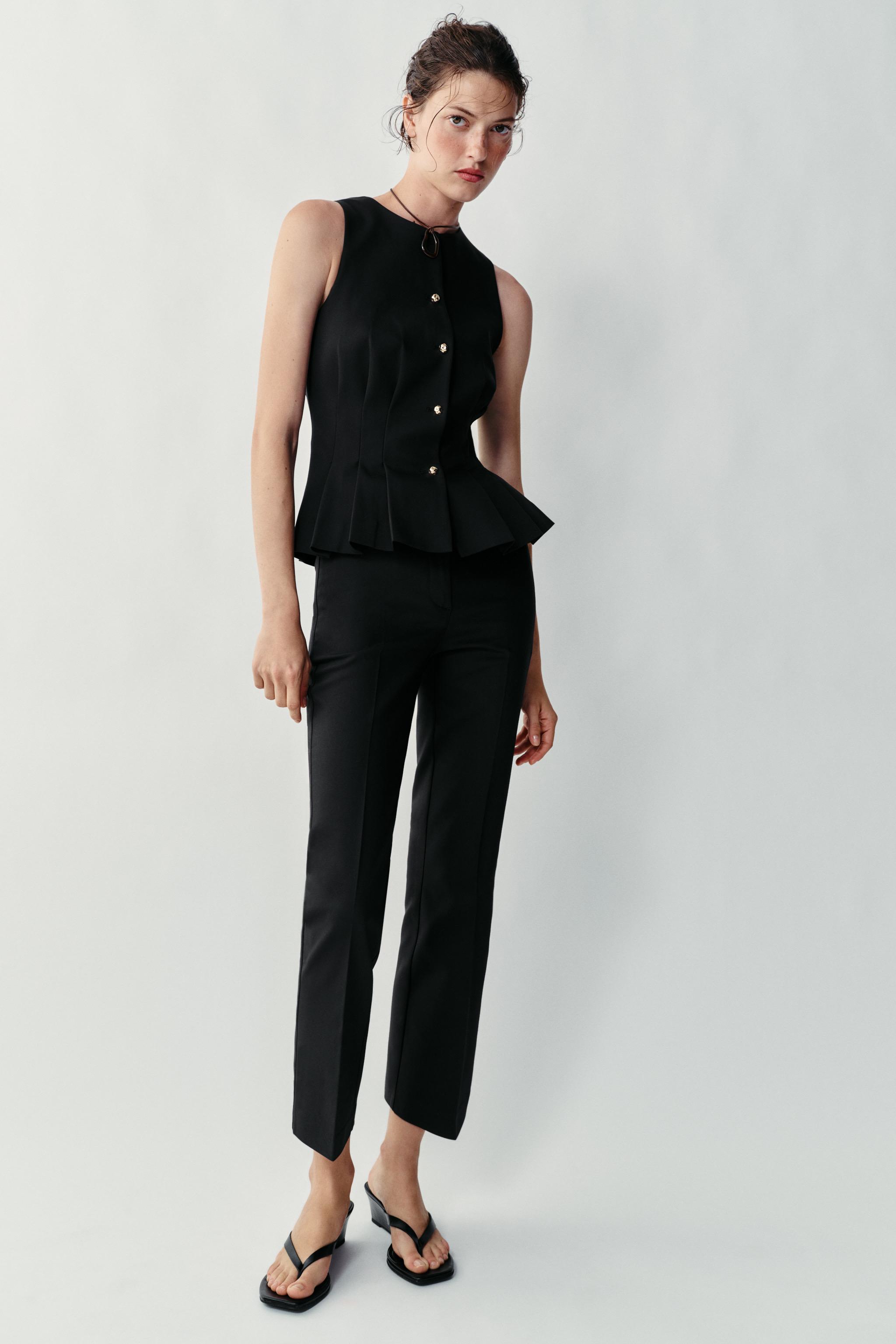 ЖИЛЕТ СО СКЛАДКАМИ — ZARA