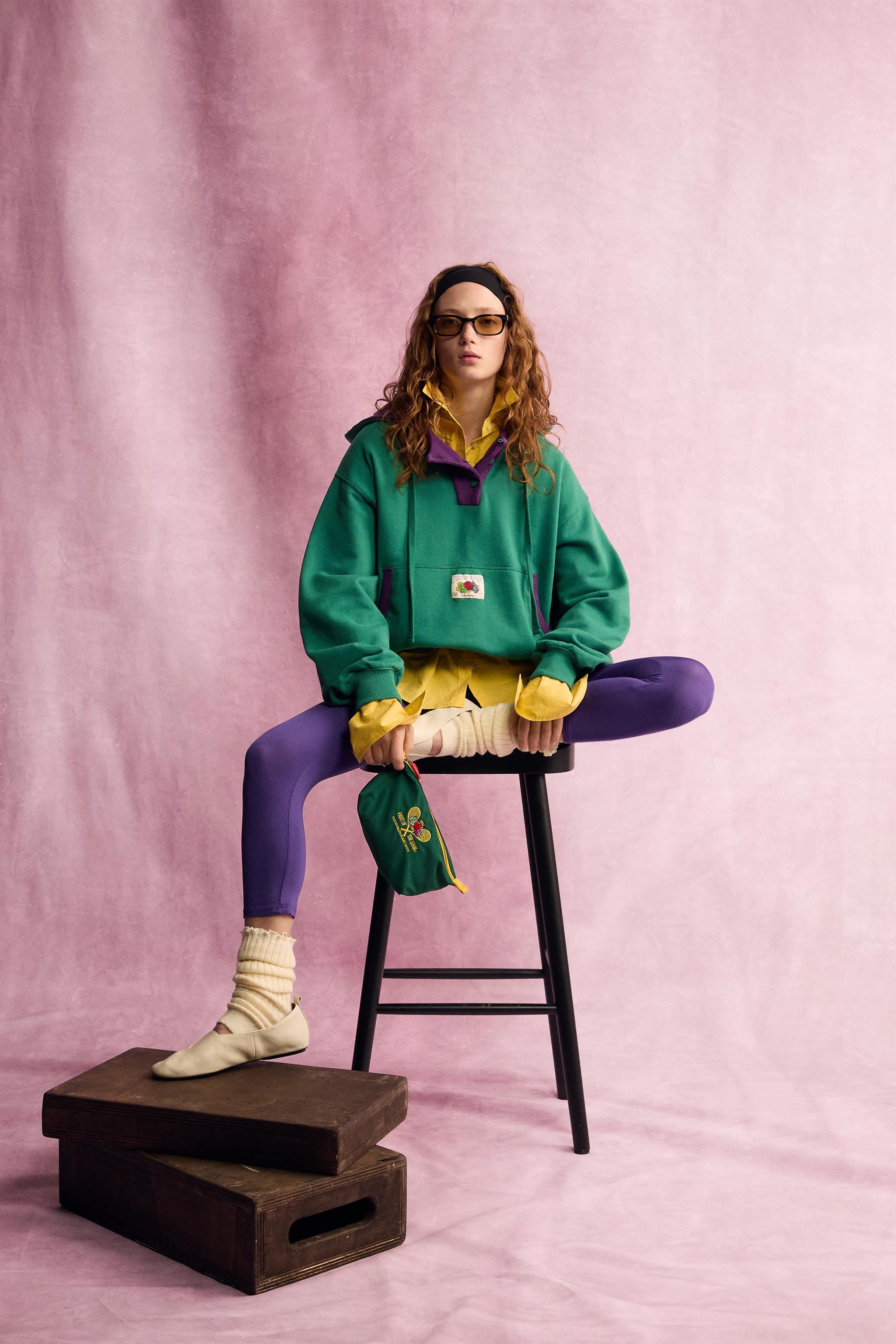 Худи с контрастными деталями Fruit of the Loom™ — ZARA
