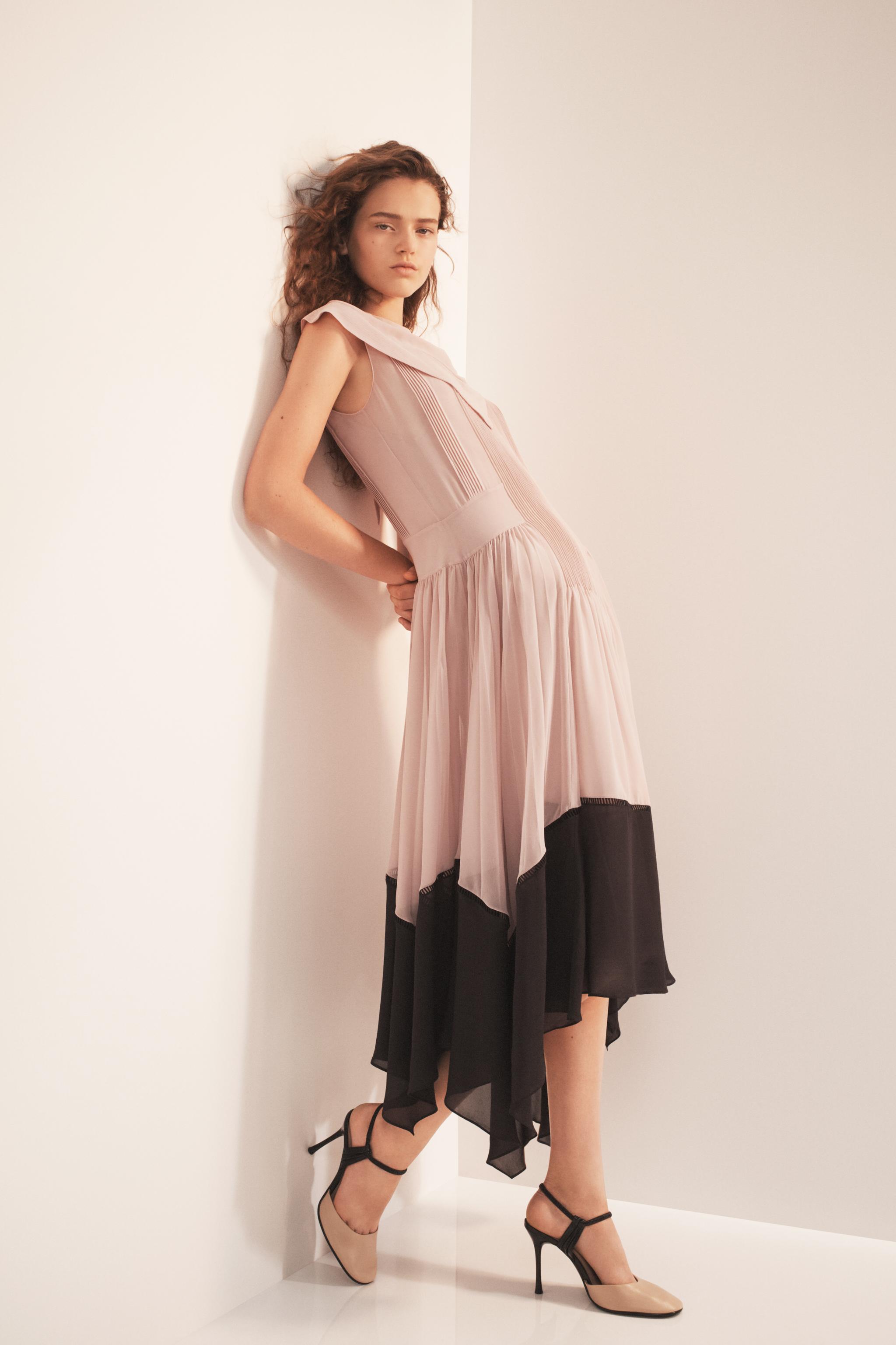 PLEATED DRESS - THE ITEM — ZARA