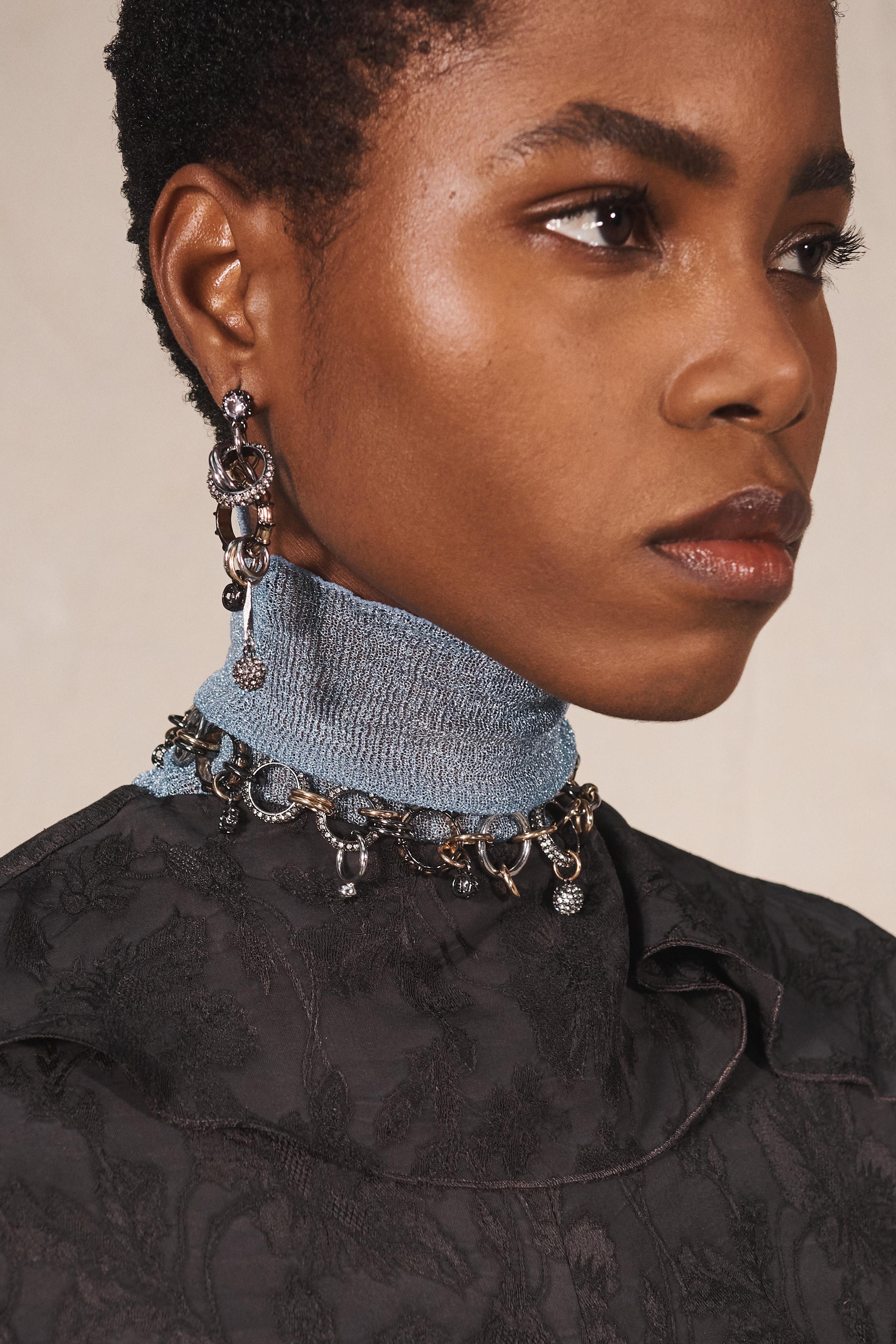 LIMITED EDITION MISMATCHED GEM EARRINGS — ZARA