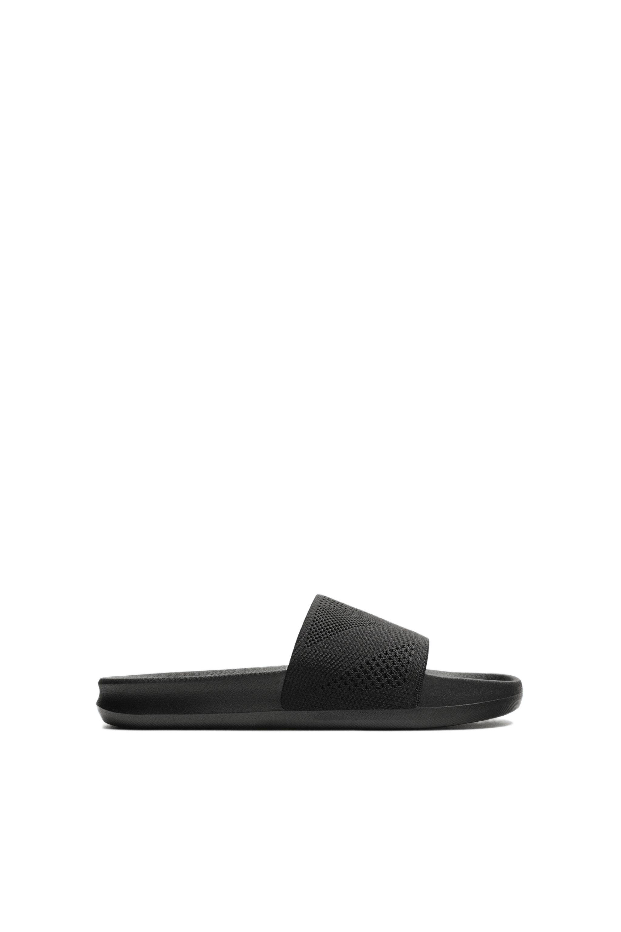 САНДАЛИИ ДЛЯ ПЛЯЖА — ZARA