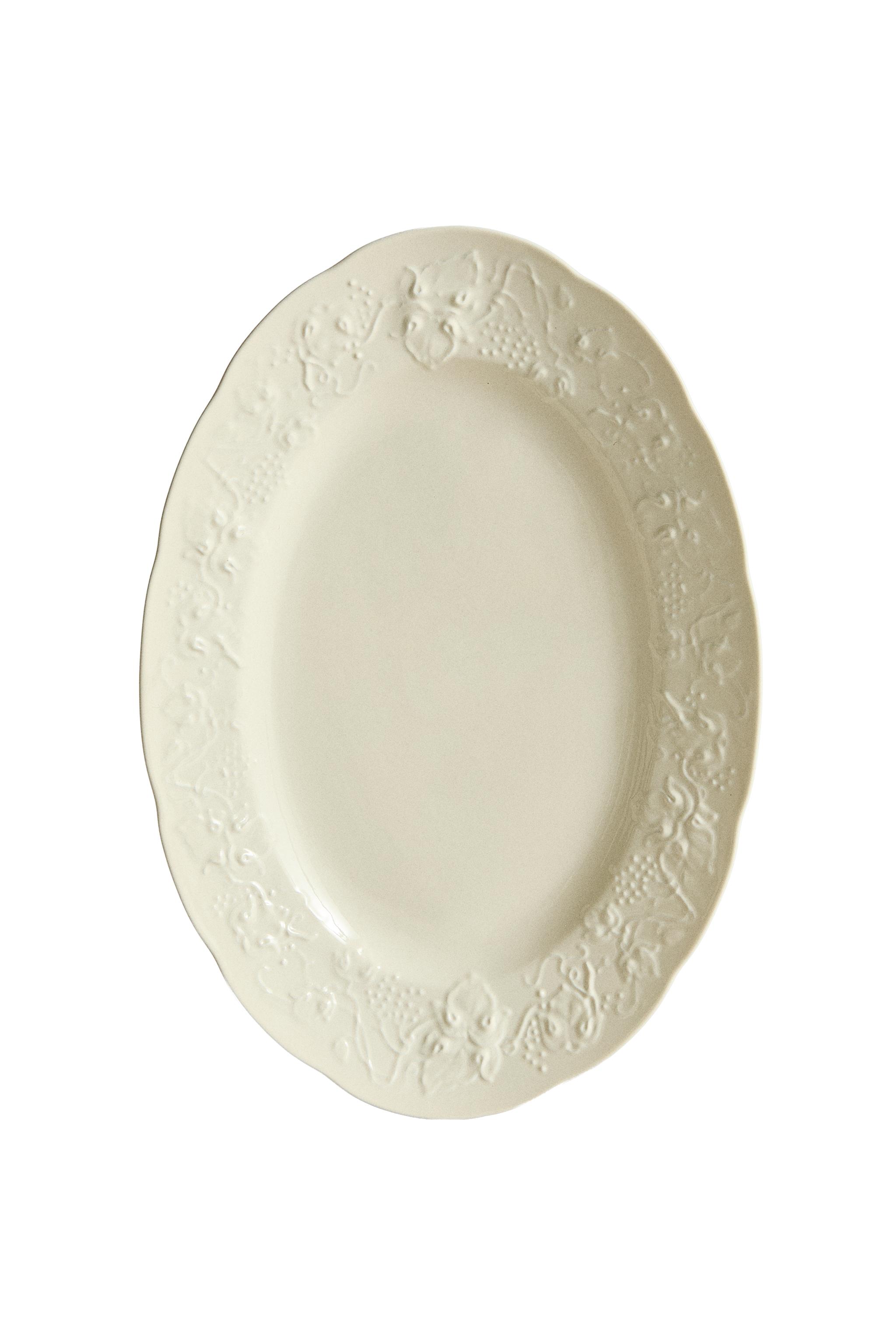 Тарелка для подачи из фарфора в винном оттенке — Zara Home