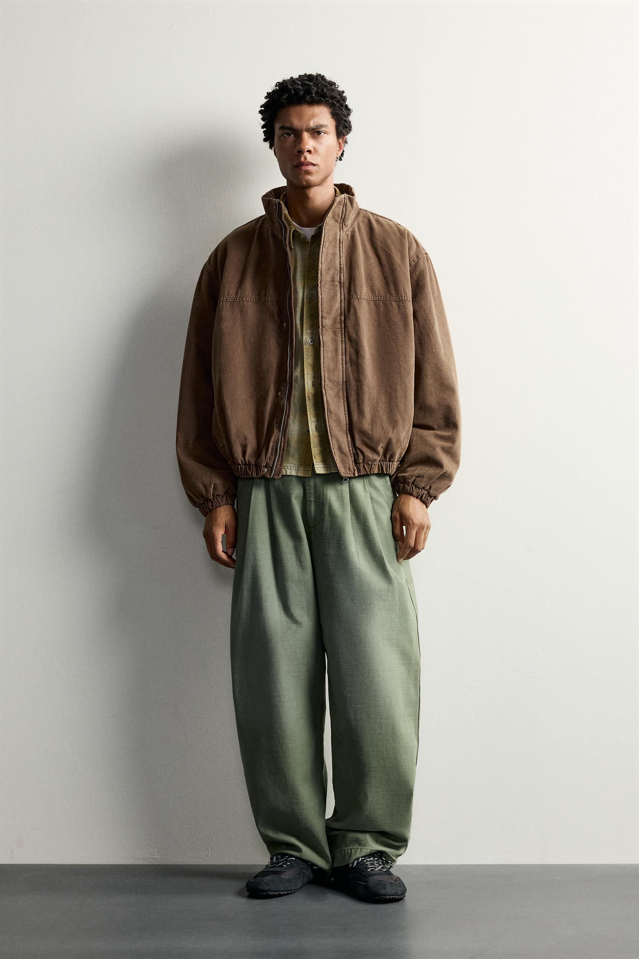 Стеганая куртка с эффектом потертости — ZARA