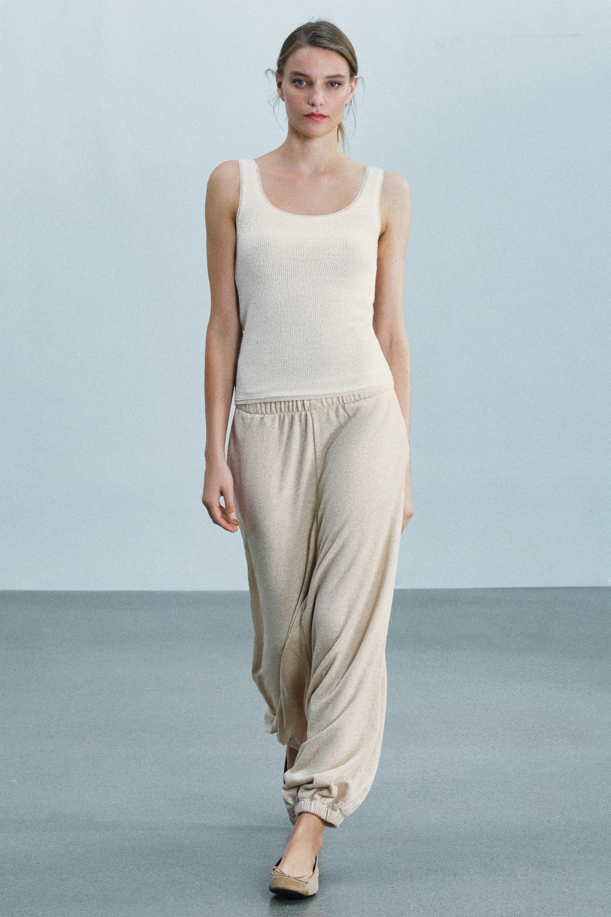 Топ из контрастной ткани — ZARA