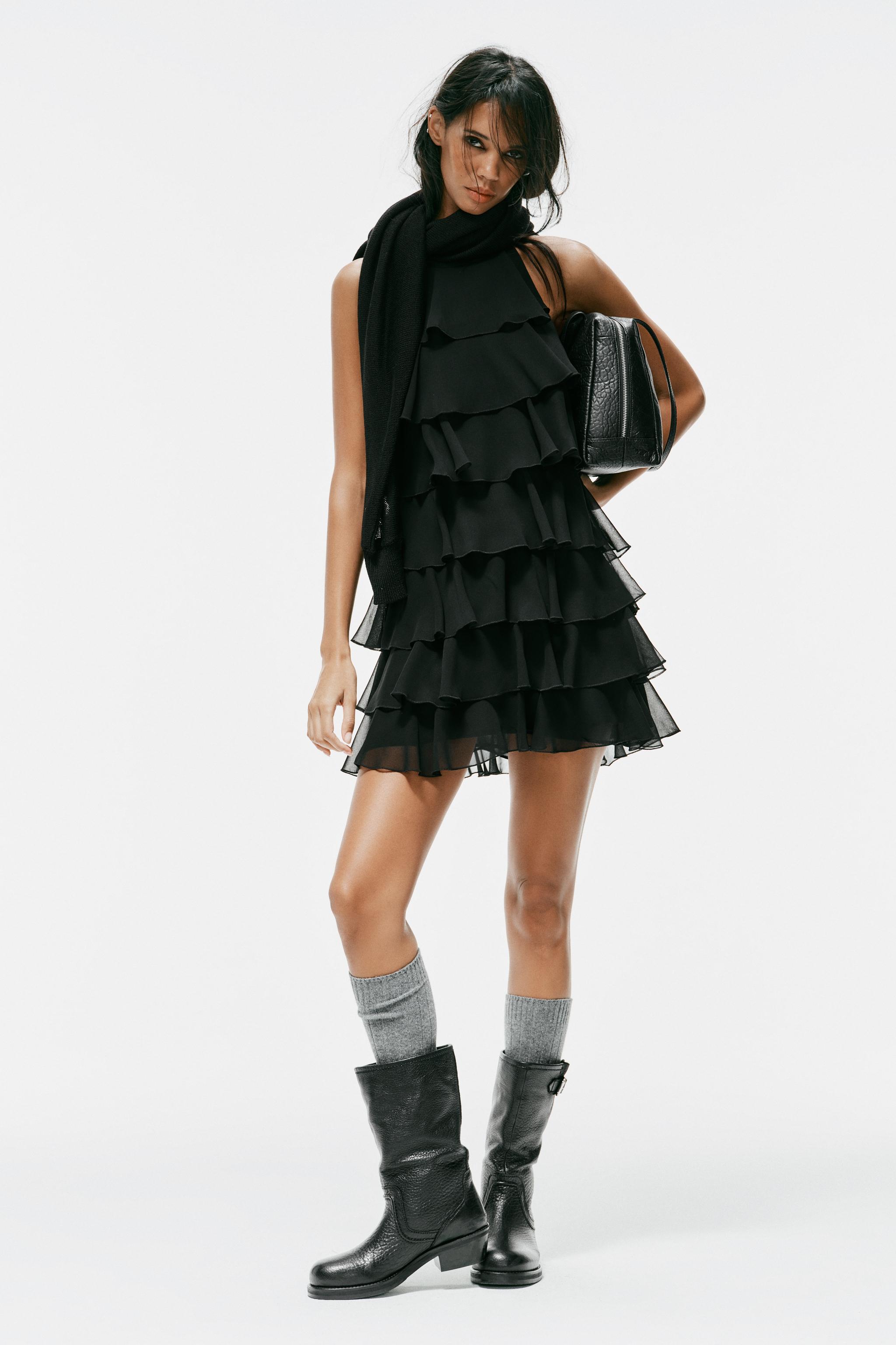 Мини-платье с воротником-халтер и рюшами — ZARA