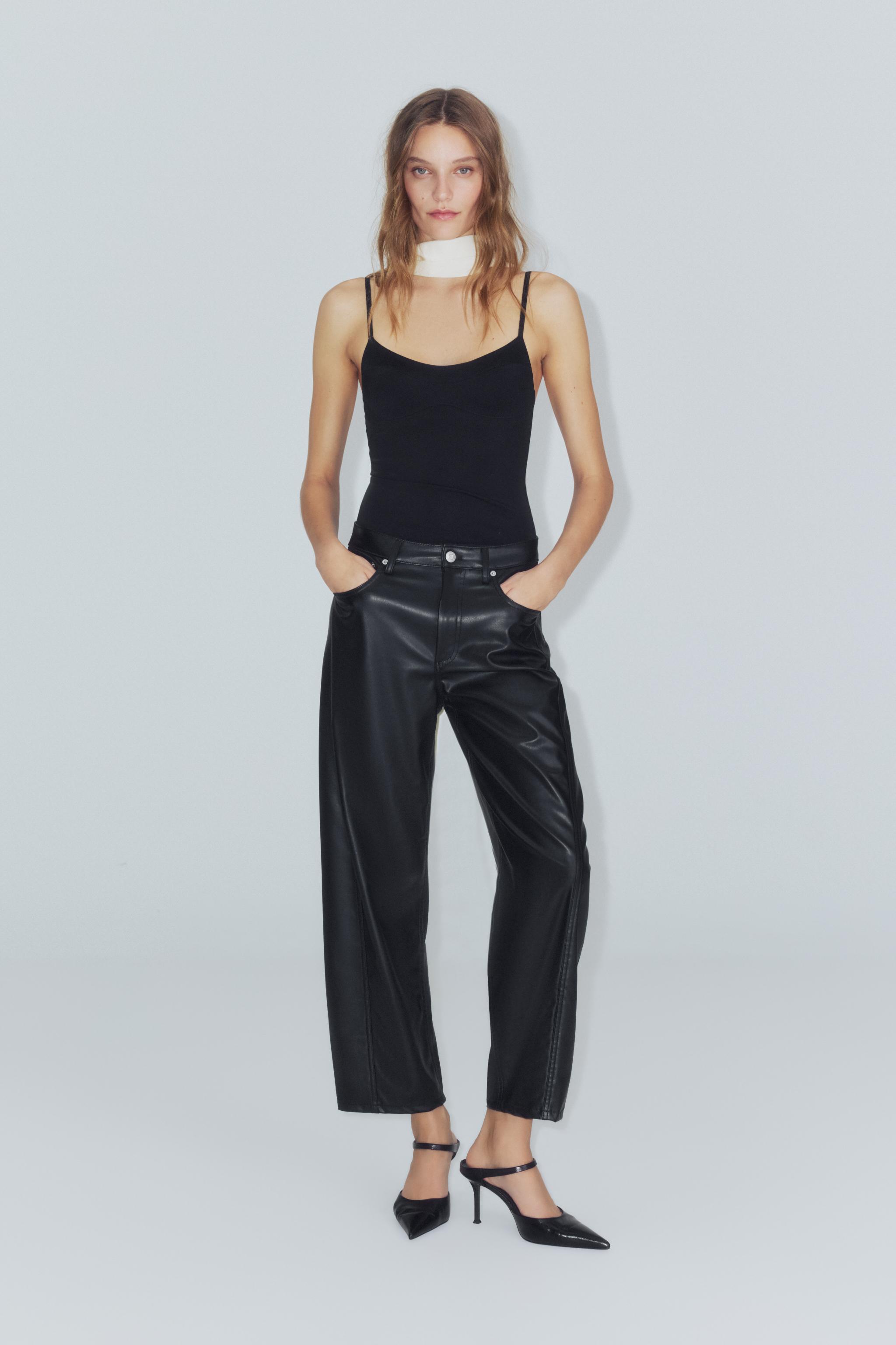 Укороченные брюки под кожу — ZW COLLECTION — ZARA