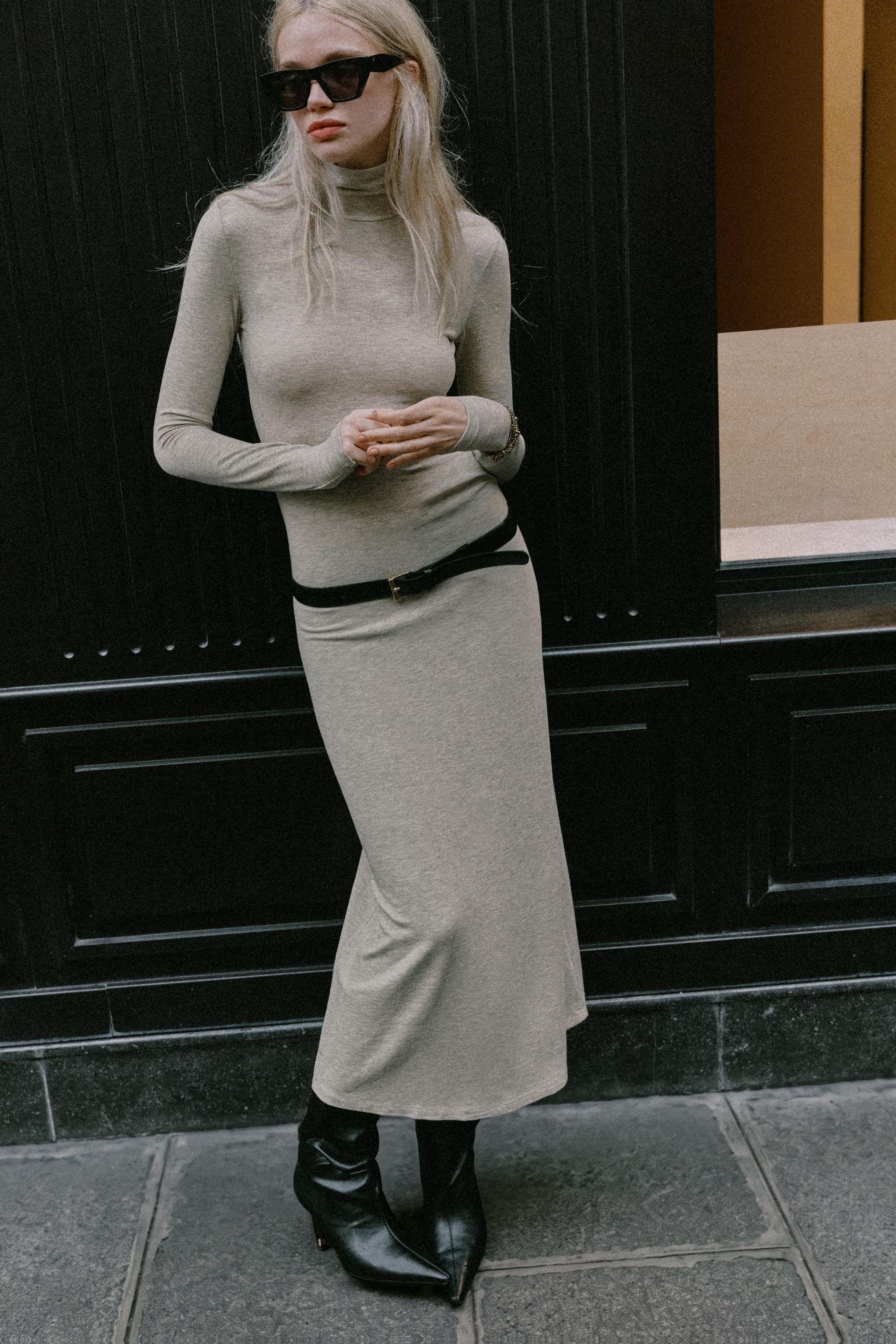 LONG HIGH NECK DRESS — ZARA