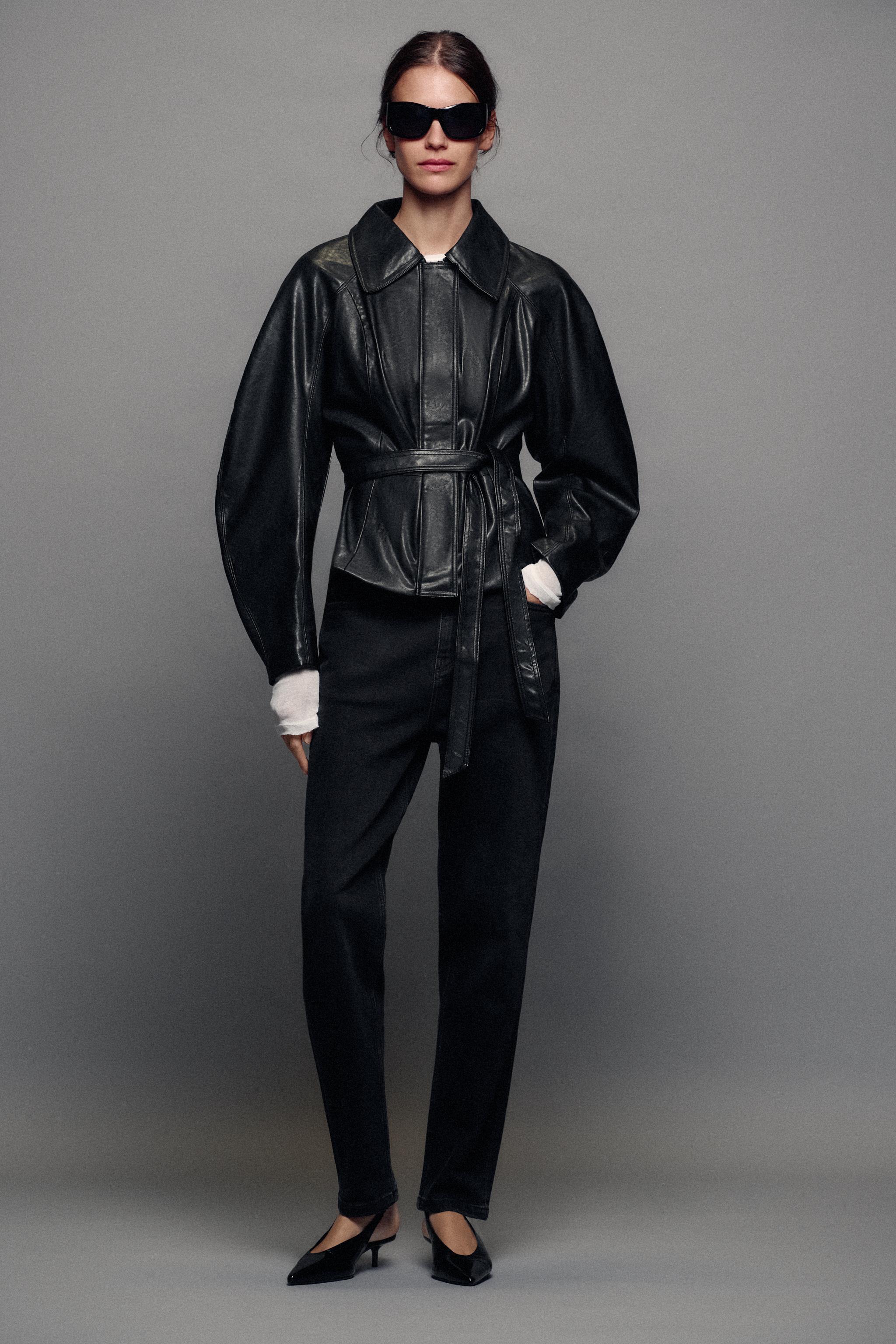 Куртка из искусственной кожи с поясом — ZARA