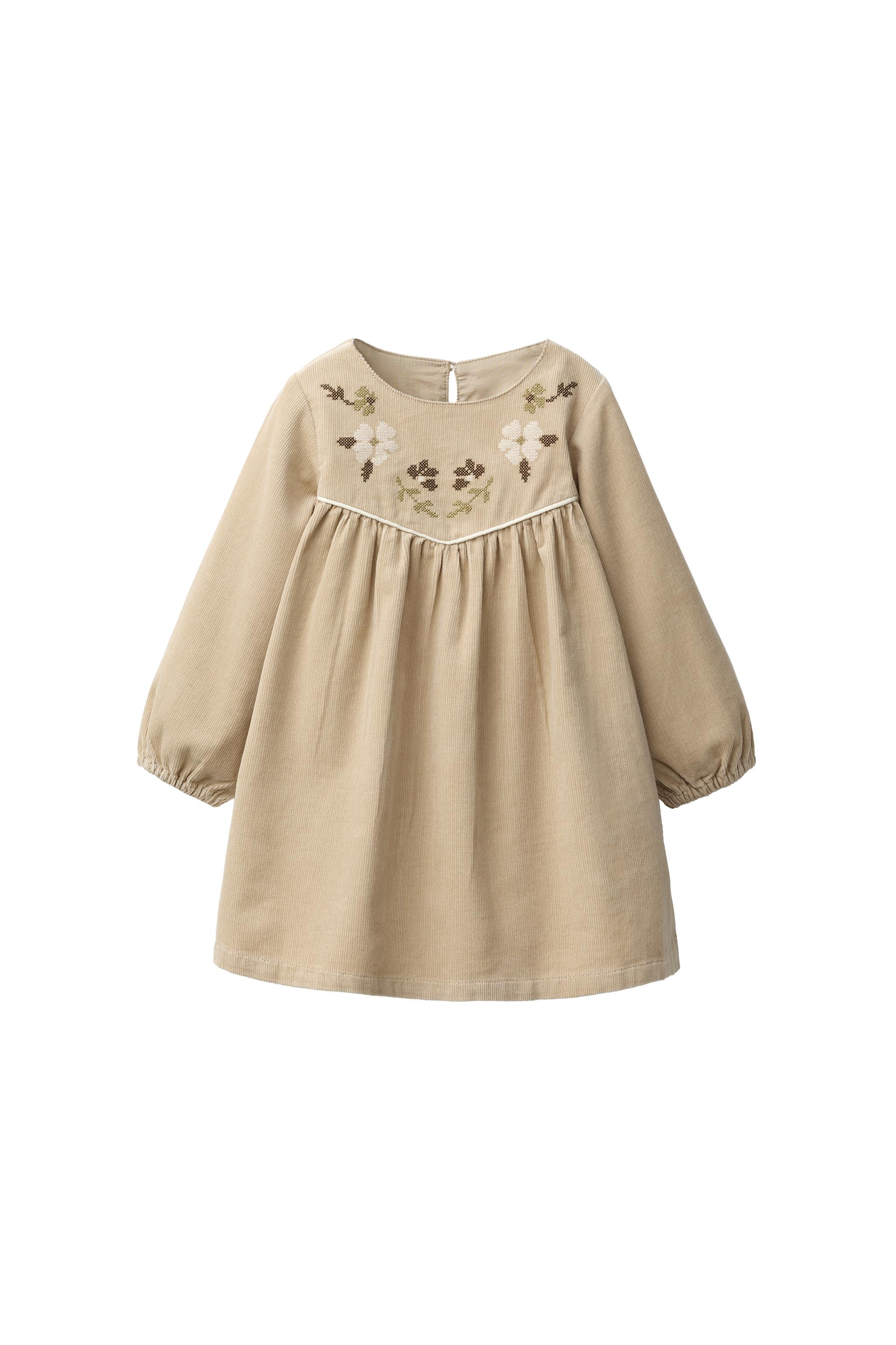 ВЕЛЬВЕТОВОЕ ПЛАТЬЕ С ВЫШИТЫМИ ЦВЕТАМИ — ZARA