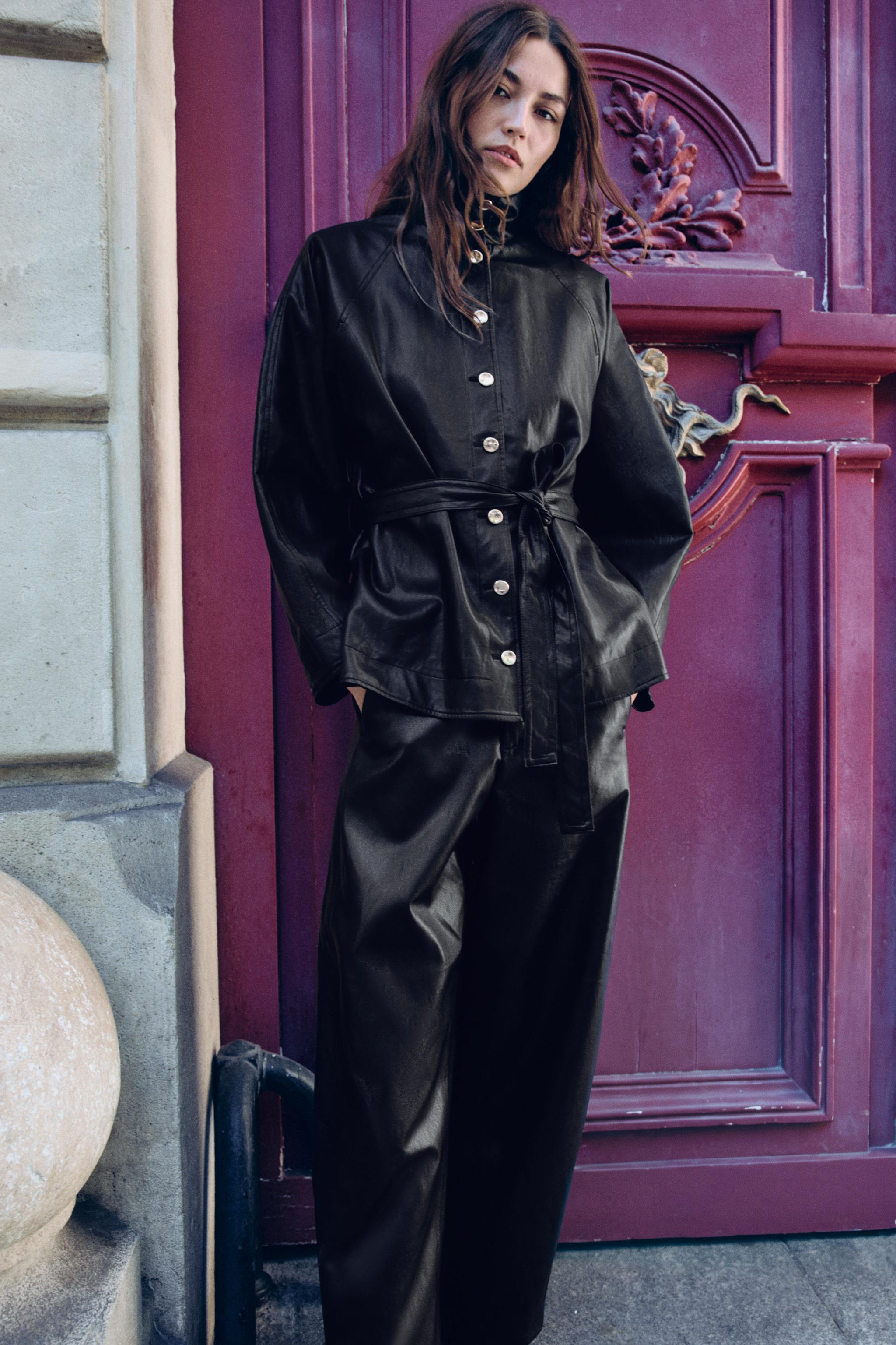 Куртка из искусственной кожи с поясом — ZARA