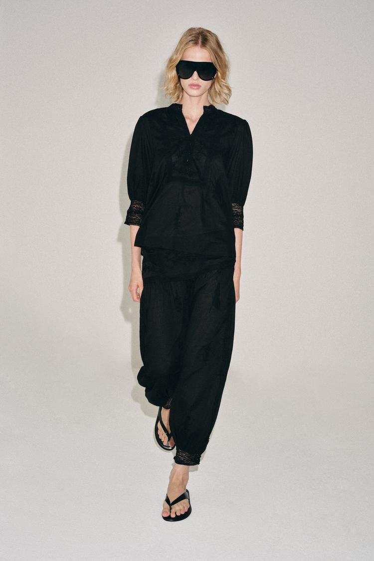 Костюм из рубашки с вышивкой и брюк ZW COLLECTION