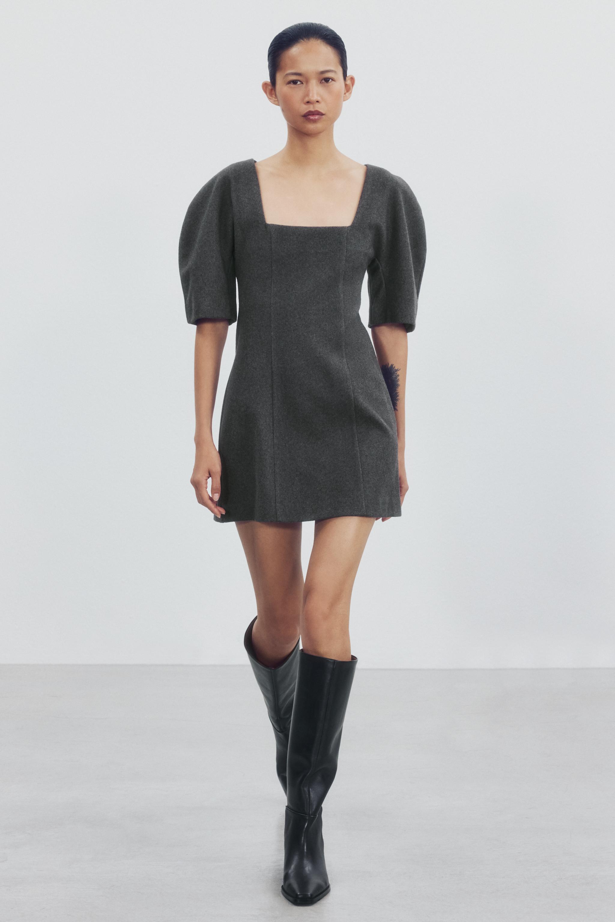 Короткое платье с объёмными рукавами — ZARA