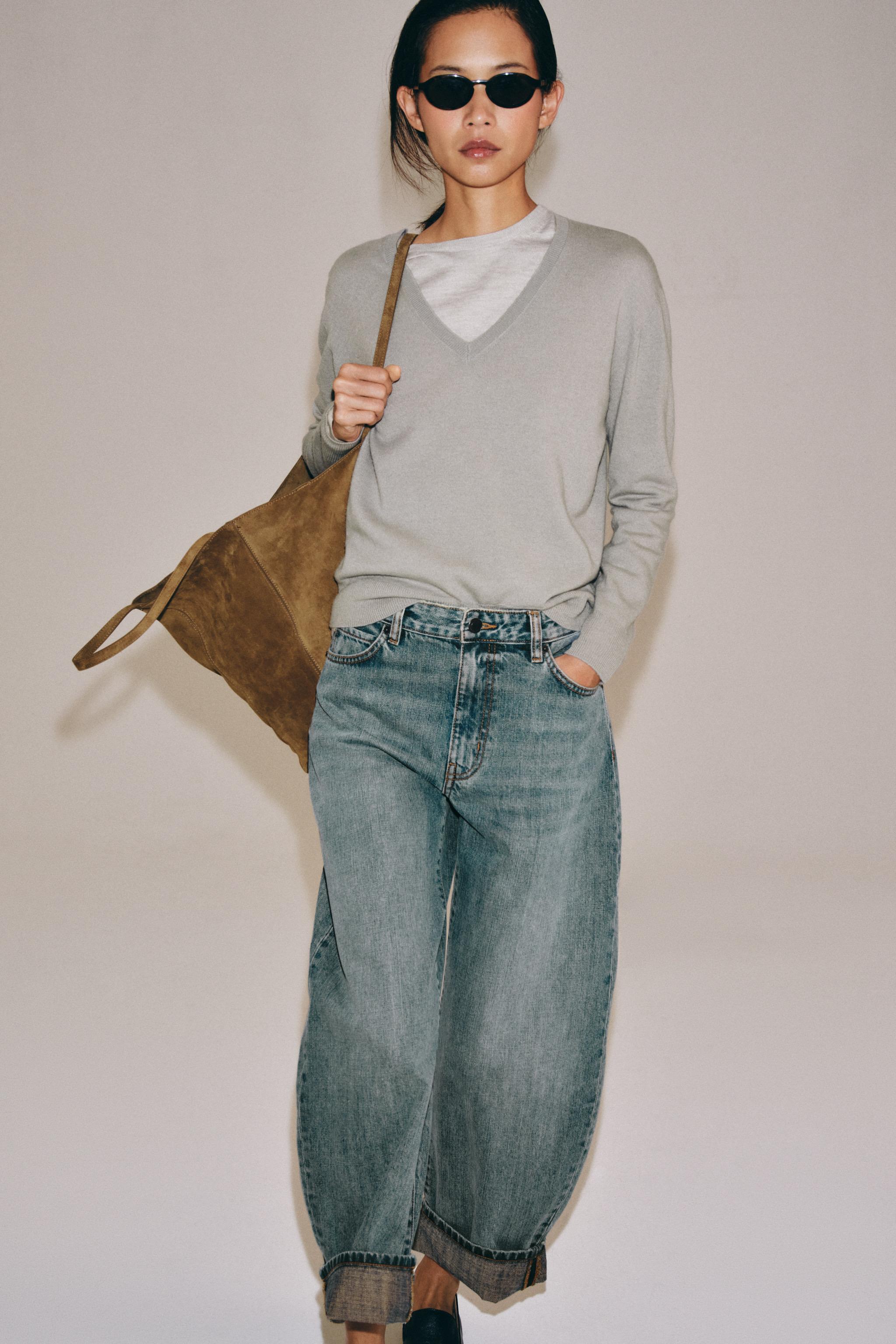 Джинсы ZW COLLECTION со средней посадкой, силуэта "баллон", с отворотами — ZARA