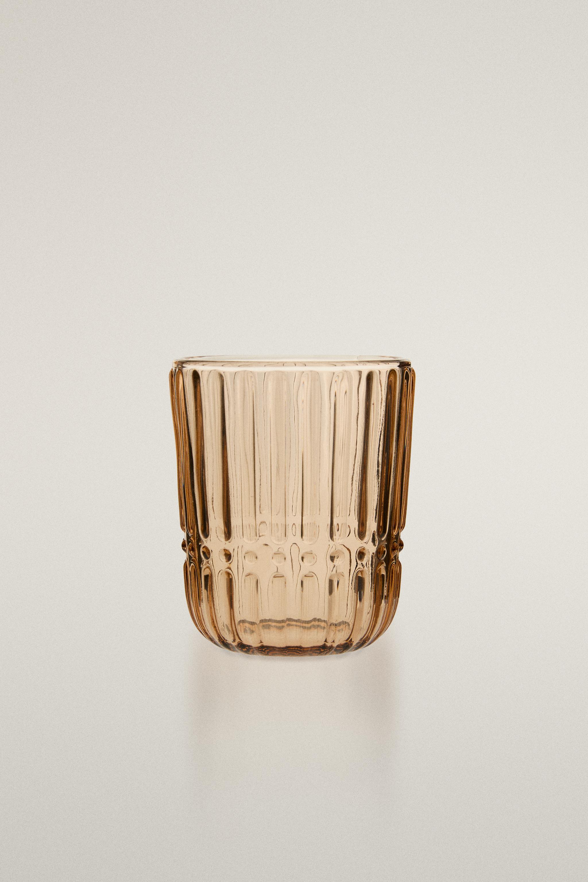 RAISED GLASS TUMBLER — Zara Home
