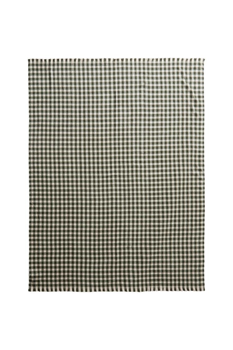 CHRISTMAS GINGHAM FRINGE BLANKET