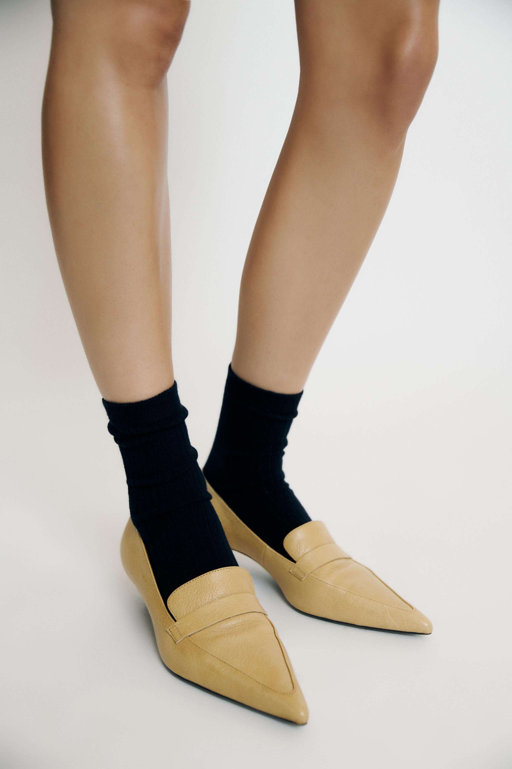 БАЗОВЫЕ НОСКИ В РУБЧИК — ZARA