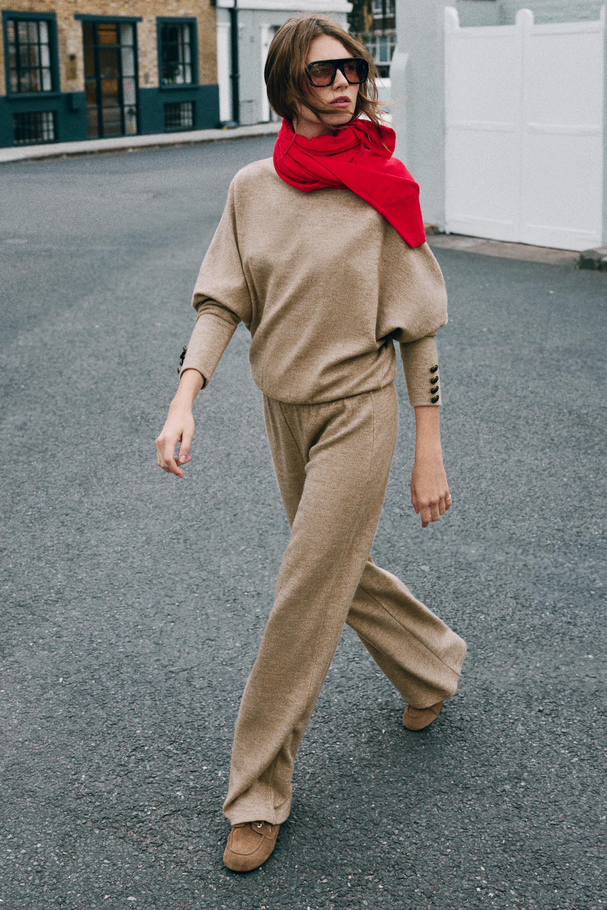 БРЮКИ С ШИРОКИМИ ШТАНИНАМИ ИЗ МЯГКОЙ ТКАНИ — ZARA