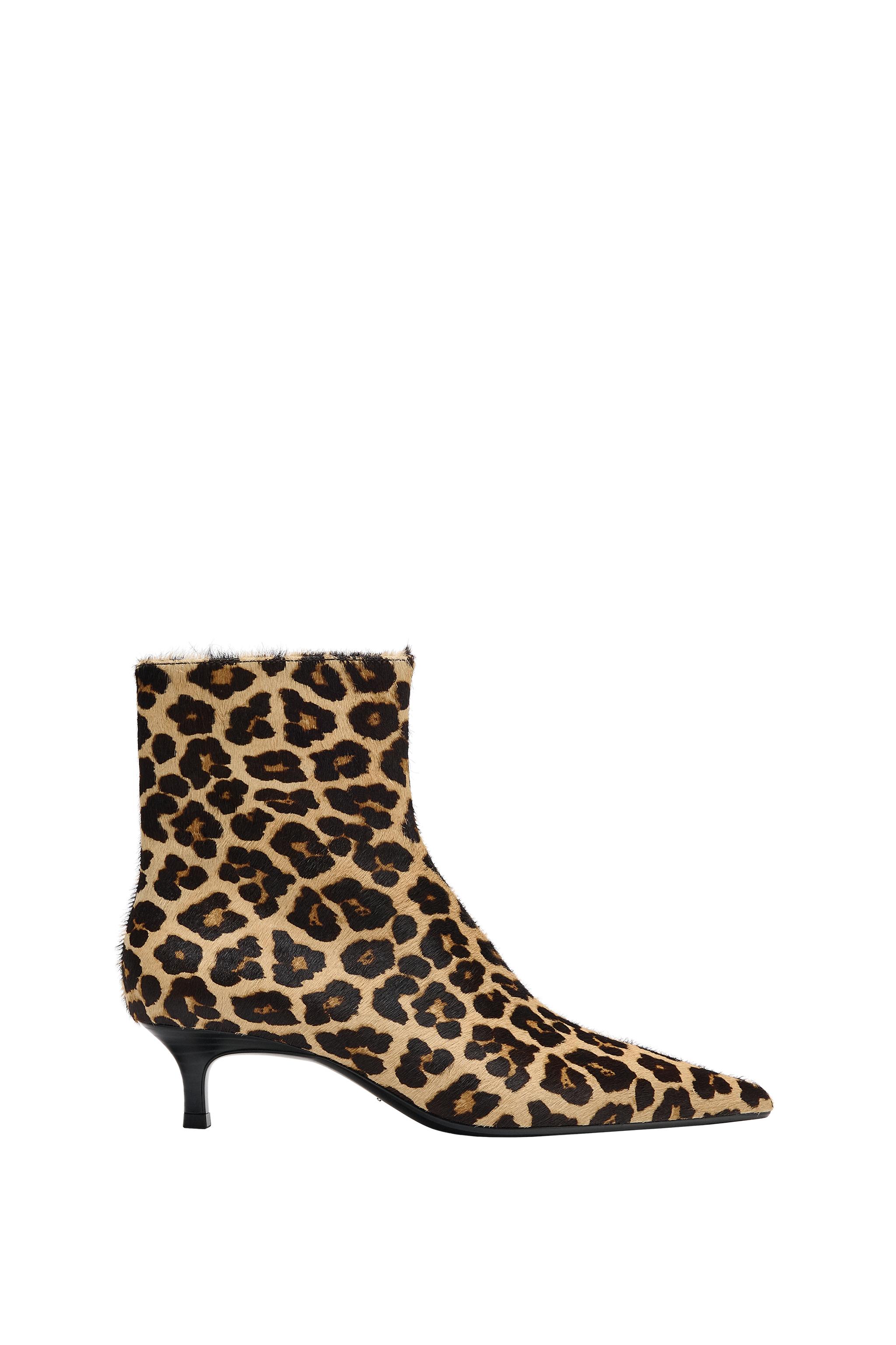 Ботильоны на низком каблуке из кожи с принтом — ZARA