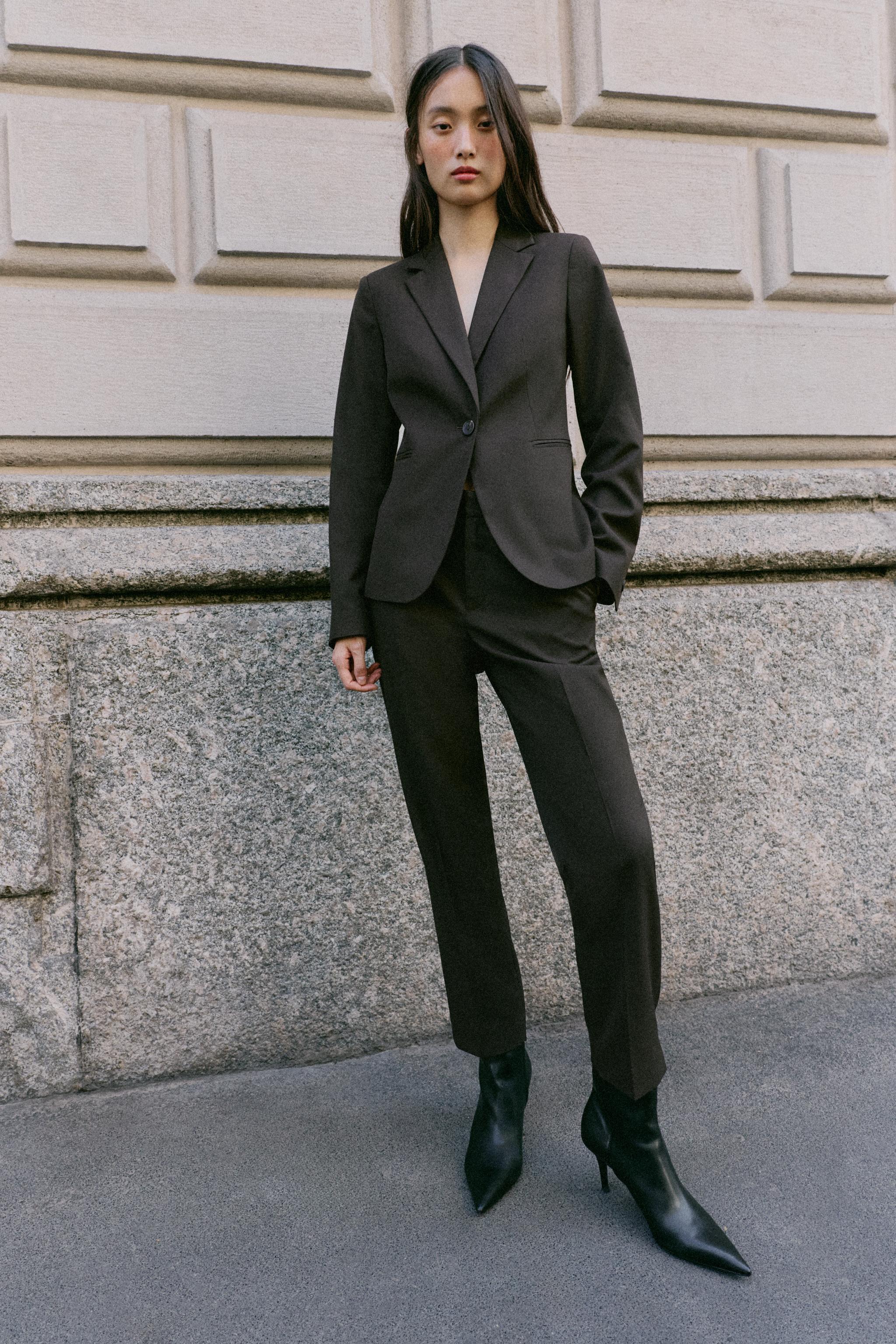 Блейзер с плечевыми накладками — ZARA