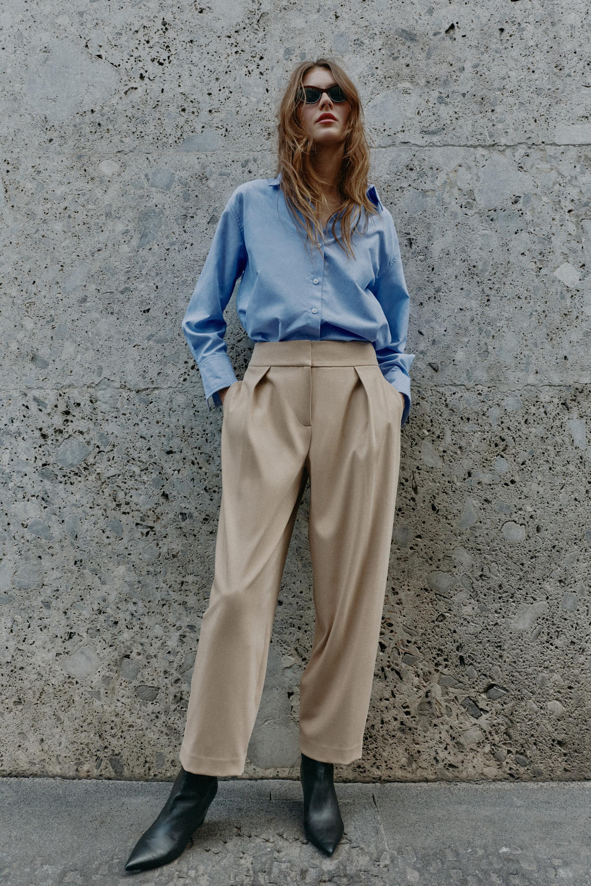 Брюки со складками зауженного кроя — ZARA