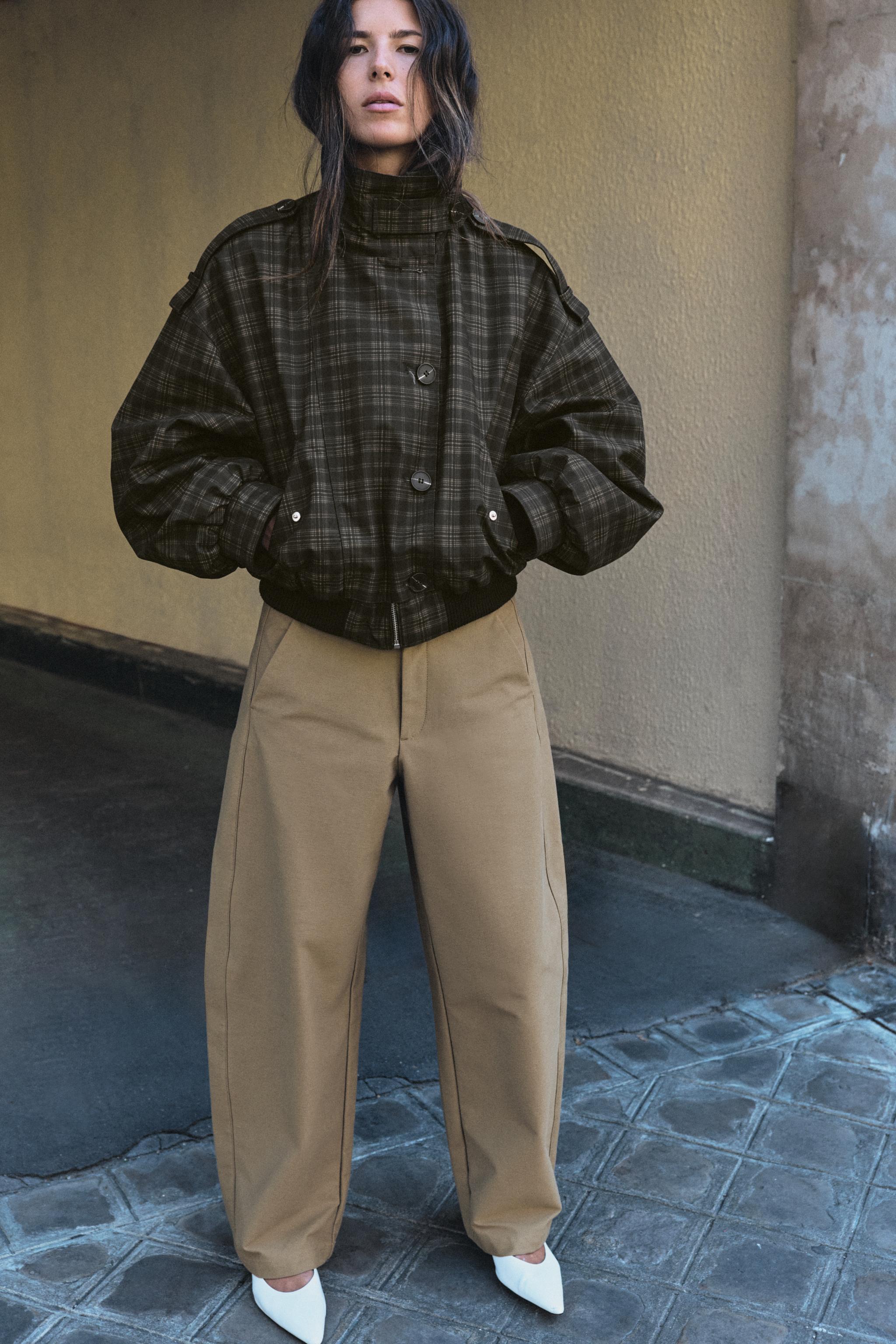 Бомбер в клетку — ZARA