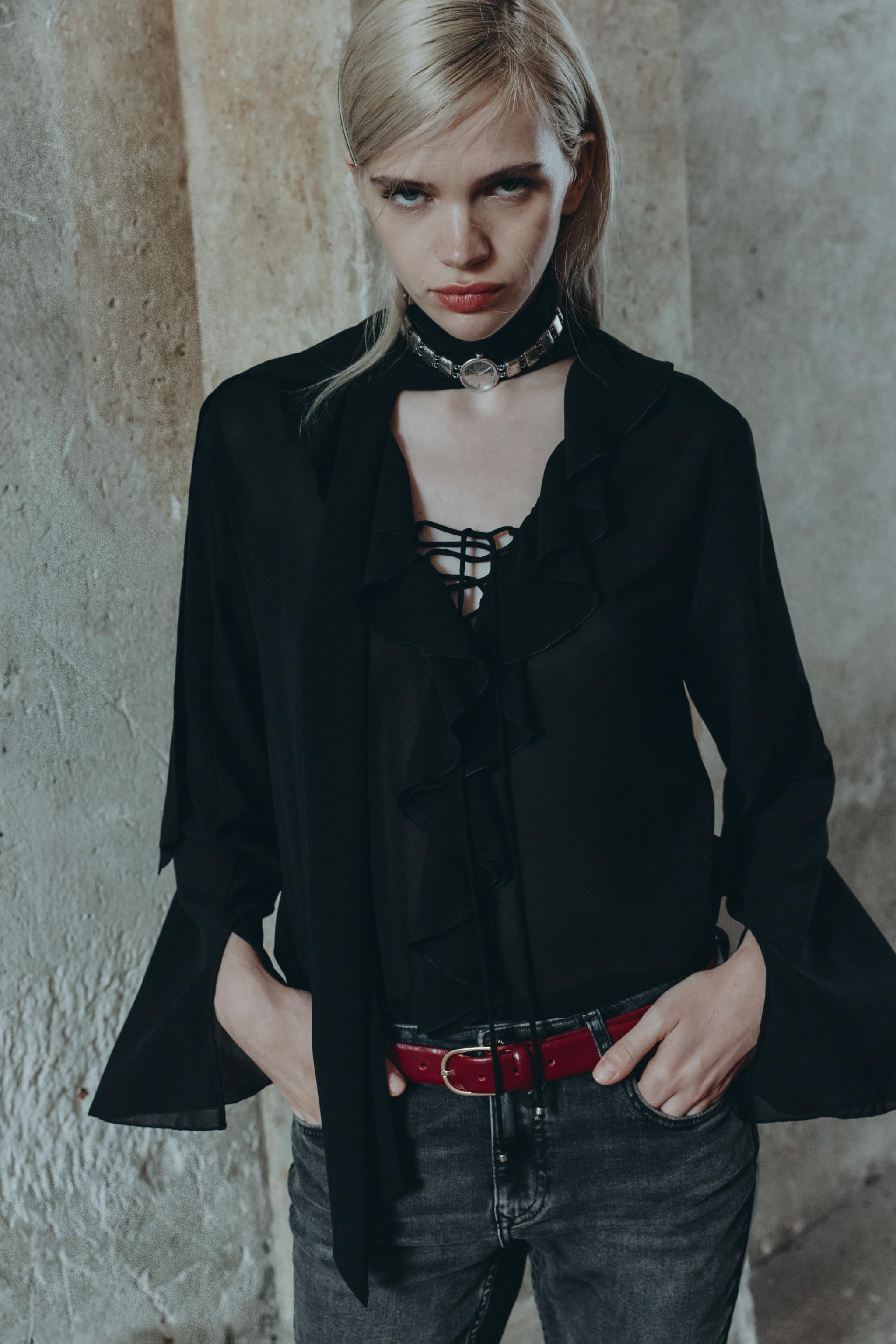 WATCH CHOKER NECKLACE — ZARA