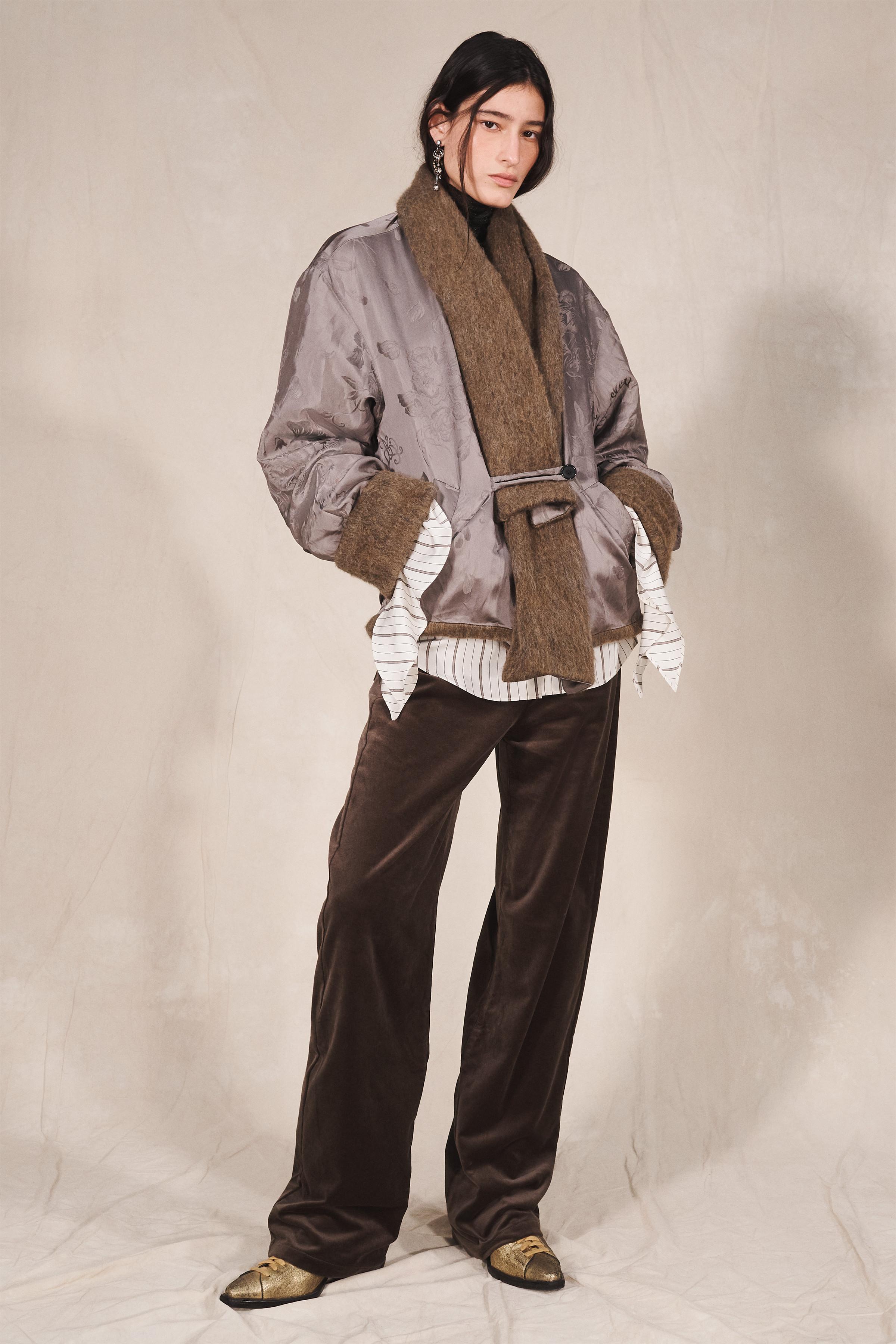 LIMITED EDITION REVERSIBLE JACQUARD SCARF COAT — ZARA