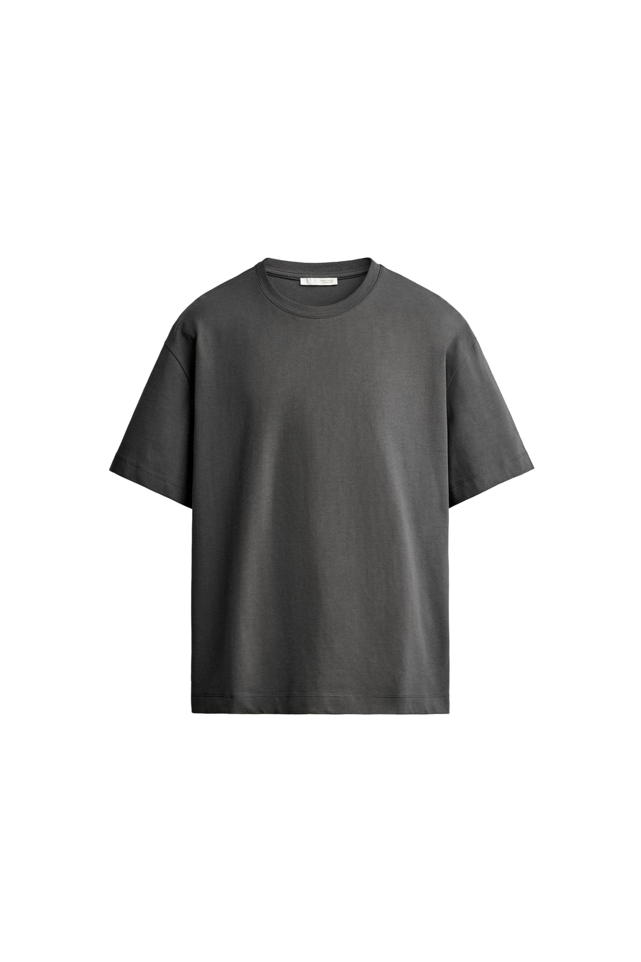 Базовая футболка из плотной ткани /03 — ZARA