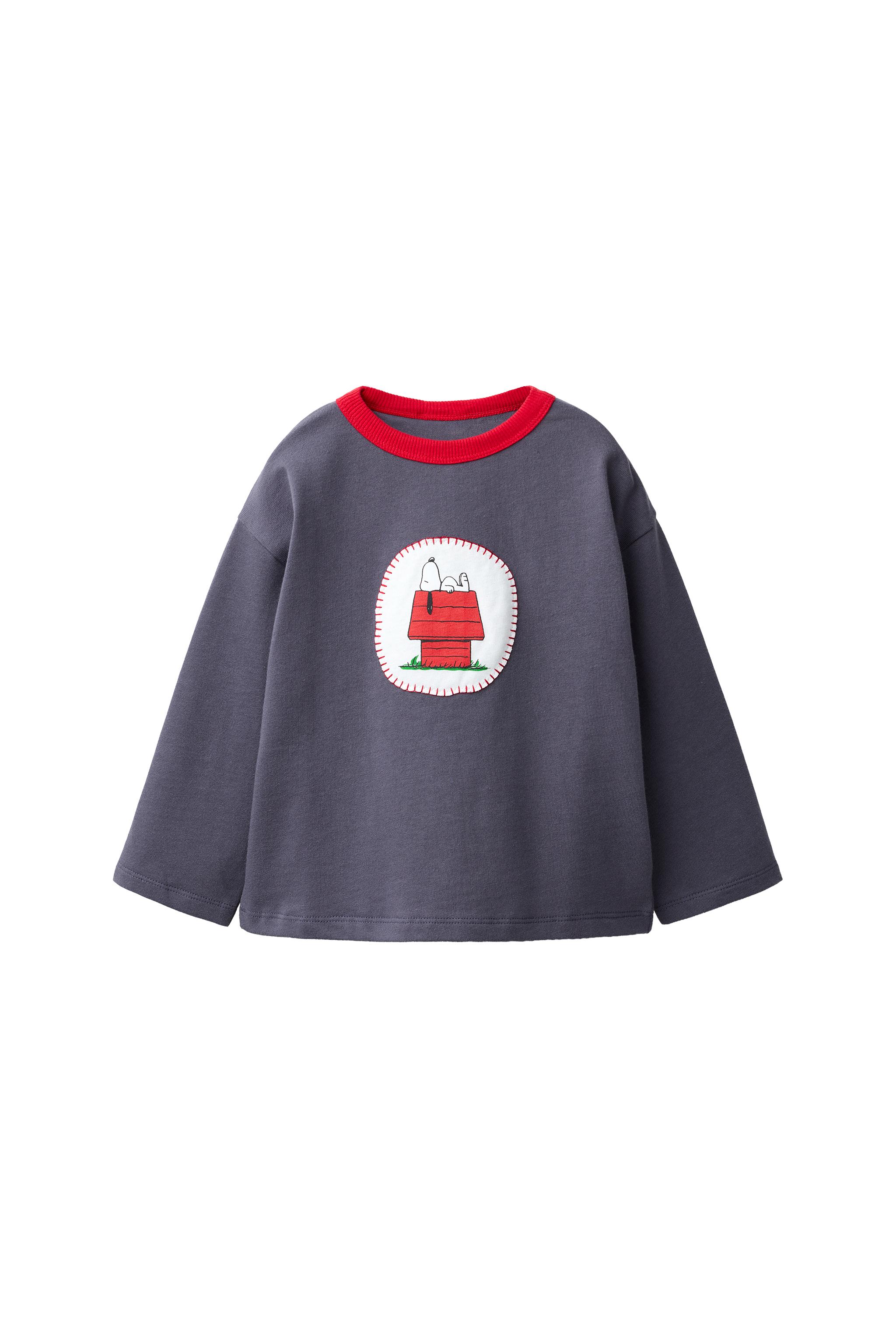 SNOOPY PEANUTS™ PATCH T-SHIRT — ZARA