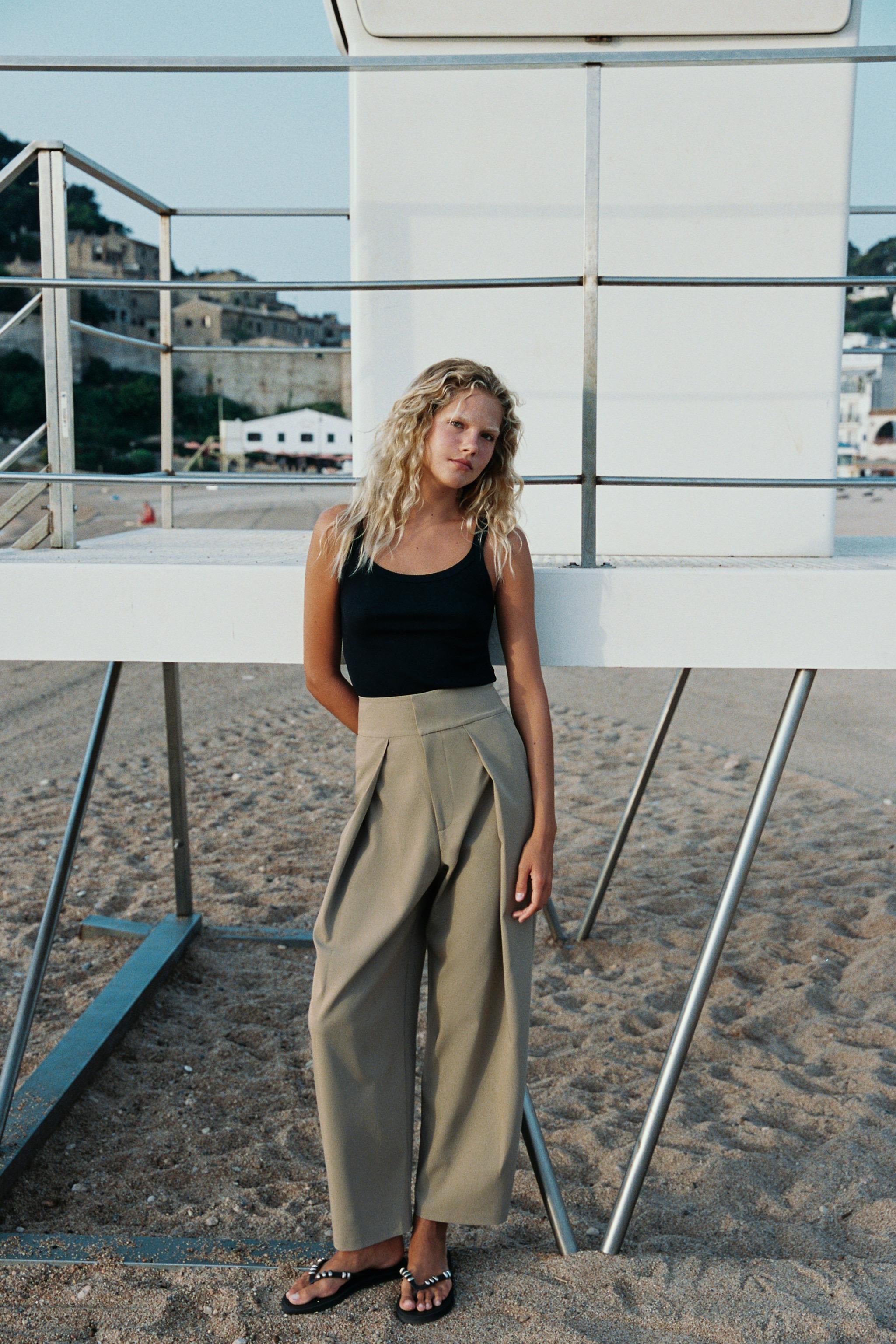 Брюки-плиссе силуэта "баллон" в полоску — ZARA