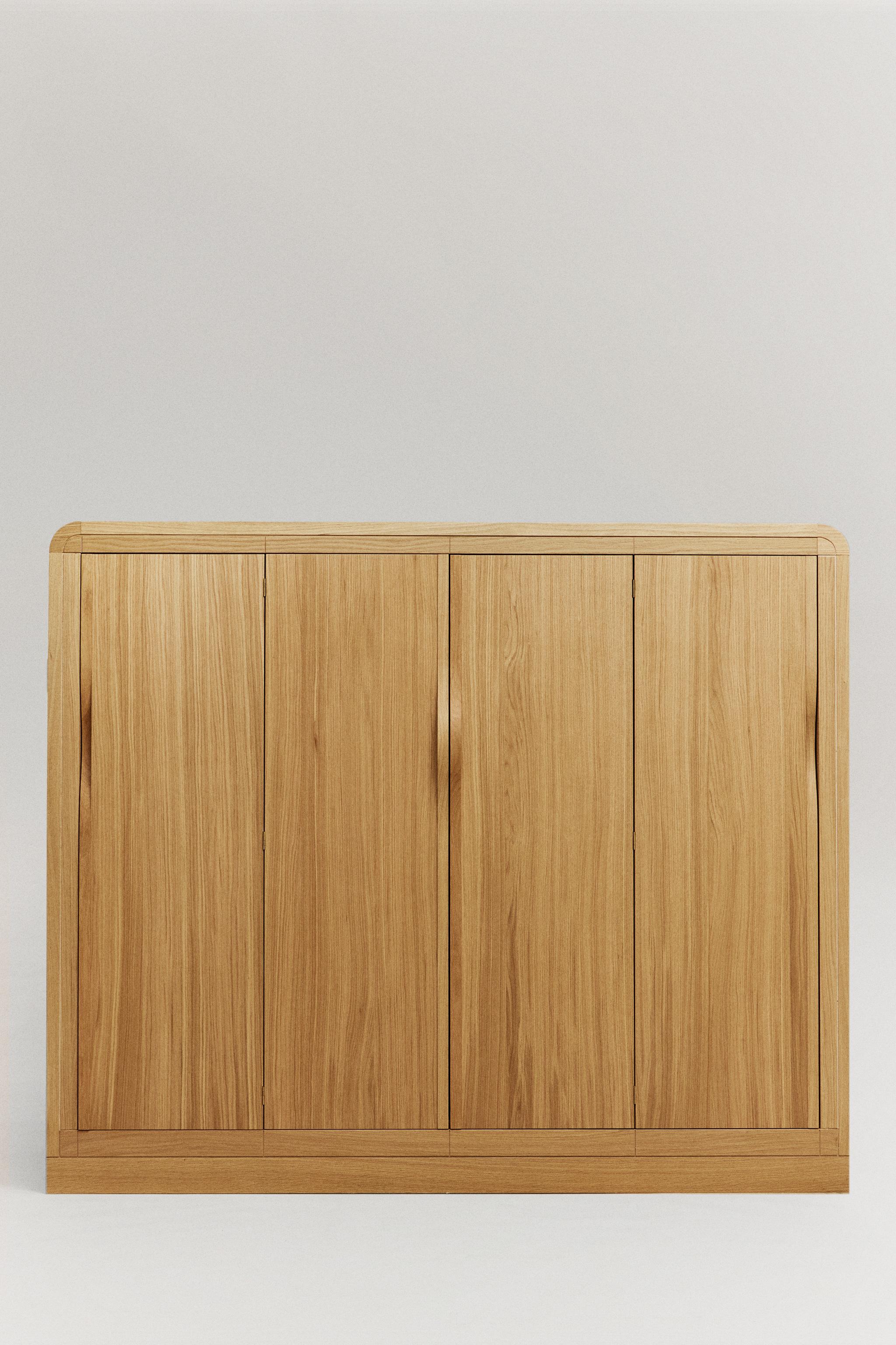 Мигающий шкаф — Zara Home
