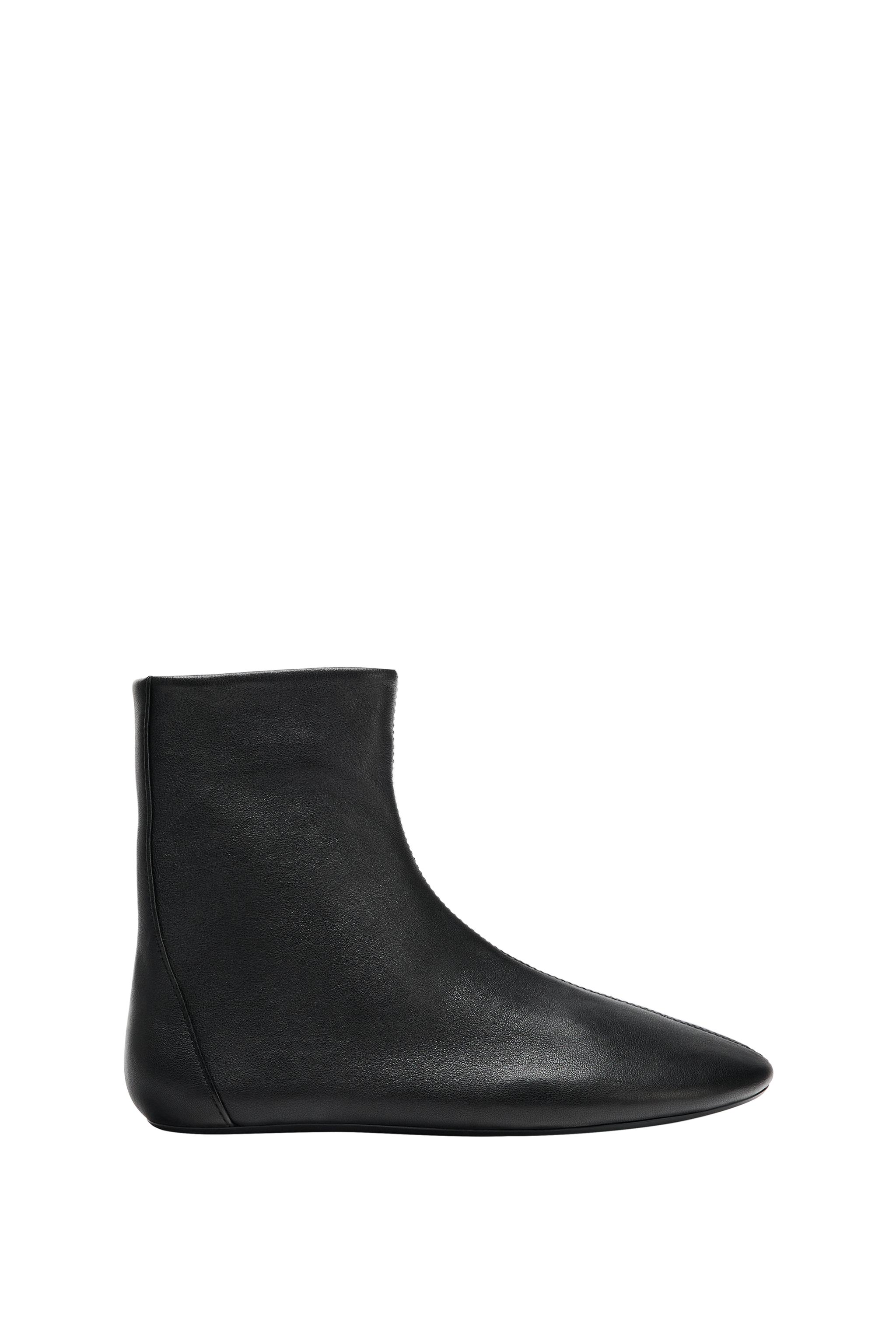 SOFT LEATHER FLAT ANKLE BOOTS — ZARA