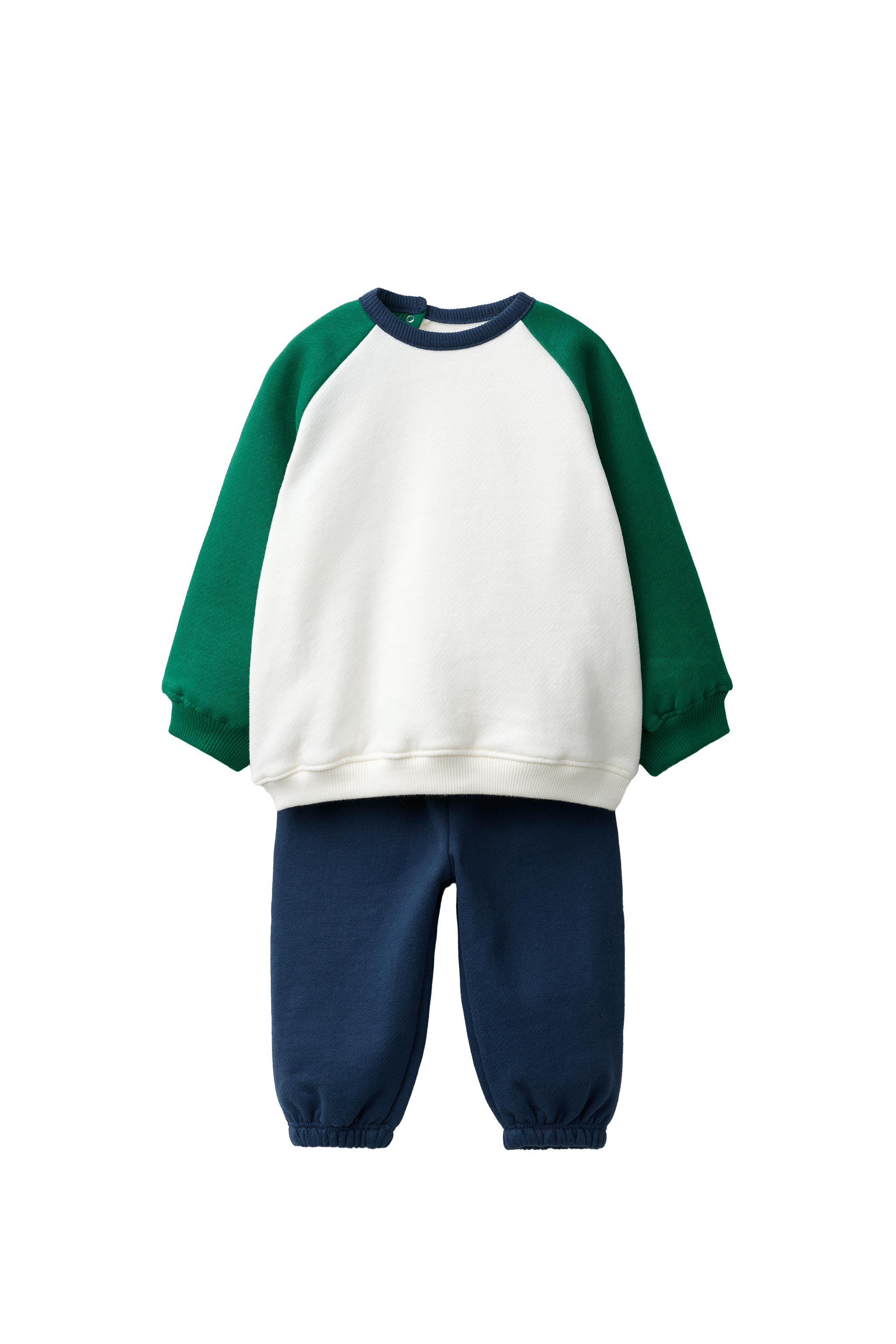 Свитшот с контрастными деталями + джоггеры — ZARA