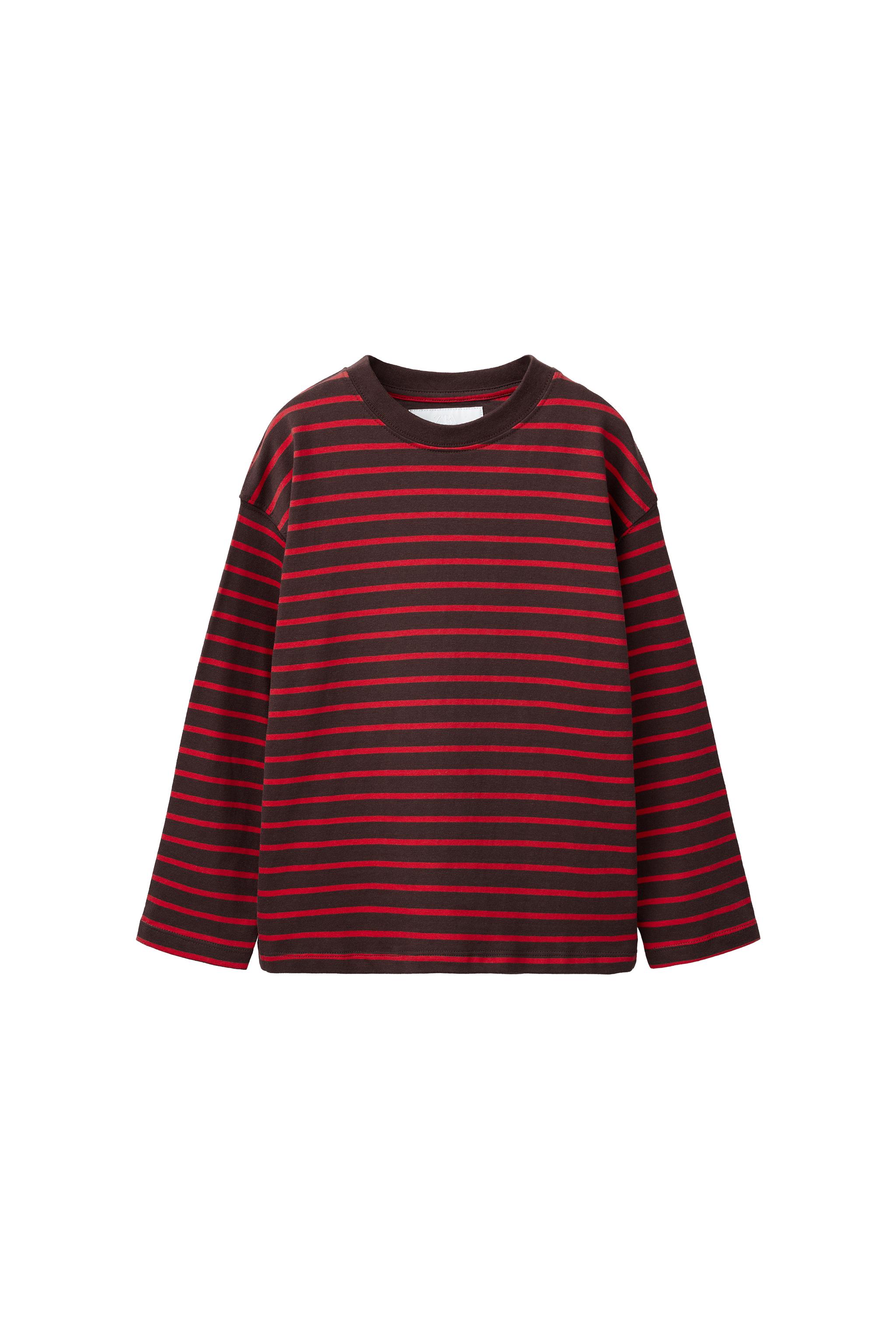 ФУТБОЛКА С ПРИНТОМ В ПОЛОСКУ — ZARA
