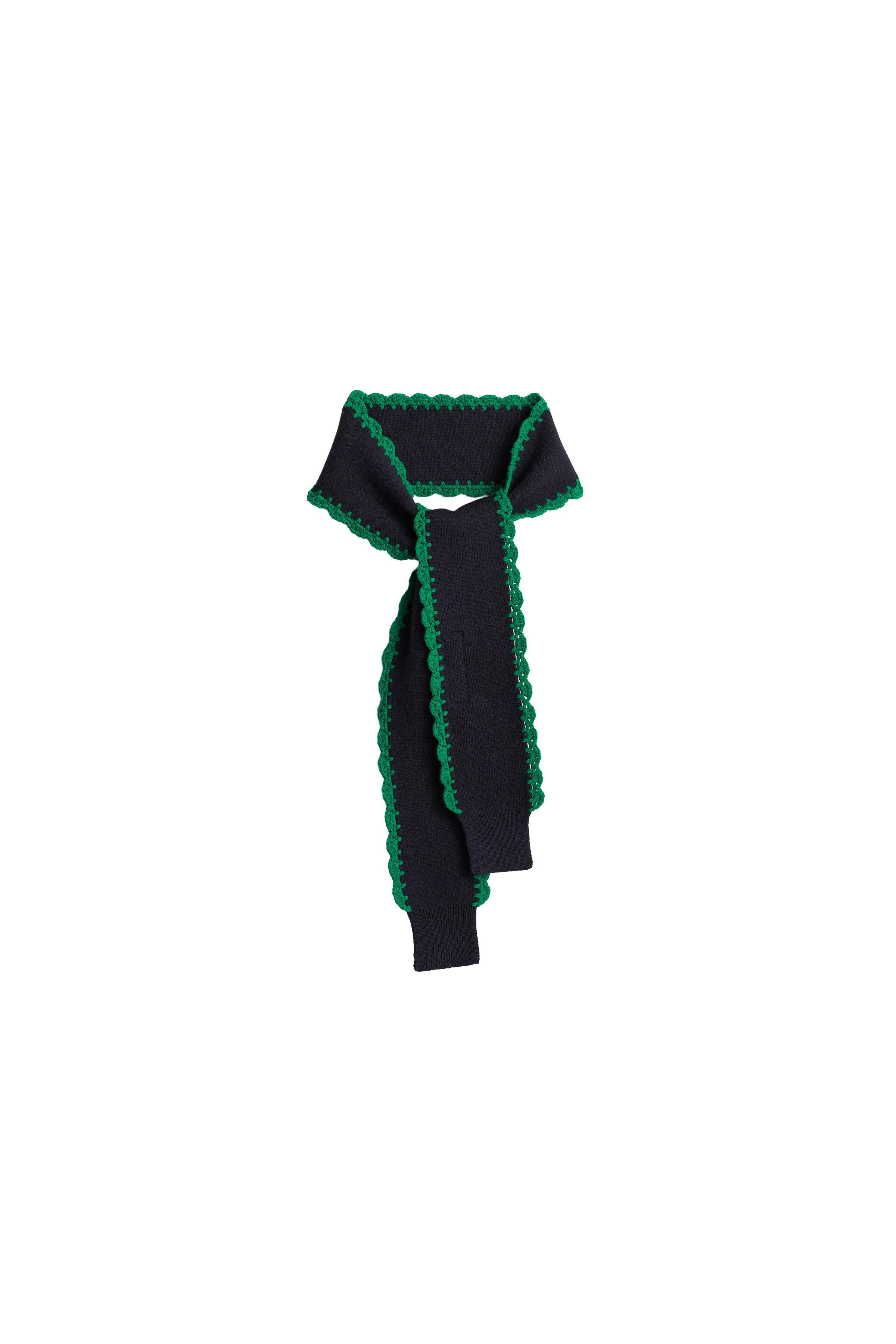 LIMITED EDITION 100% WOOL CROCHET KNIT SCARF — ZARA