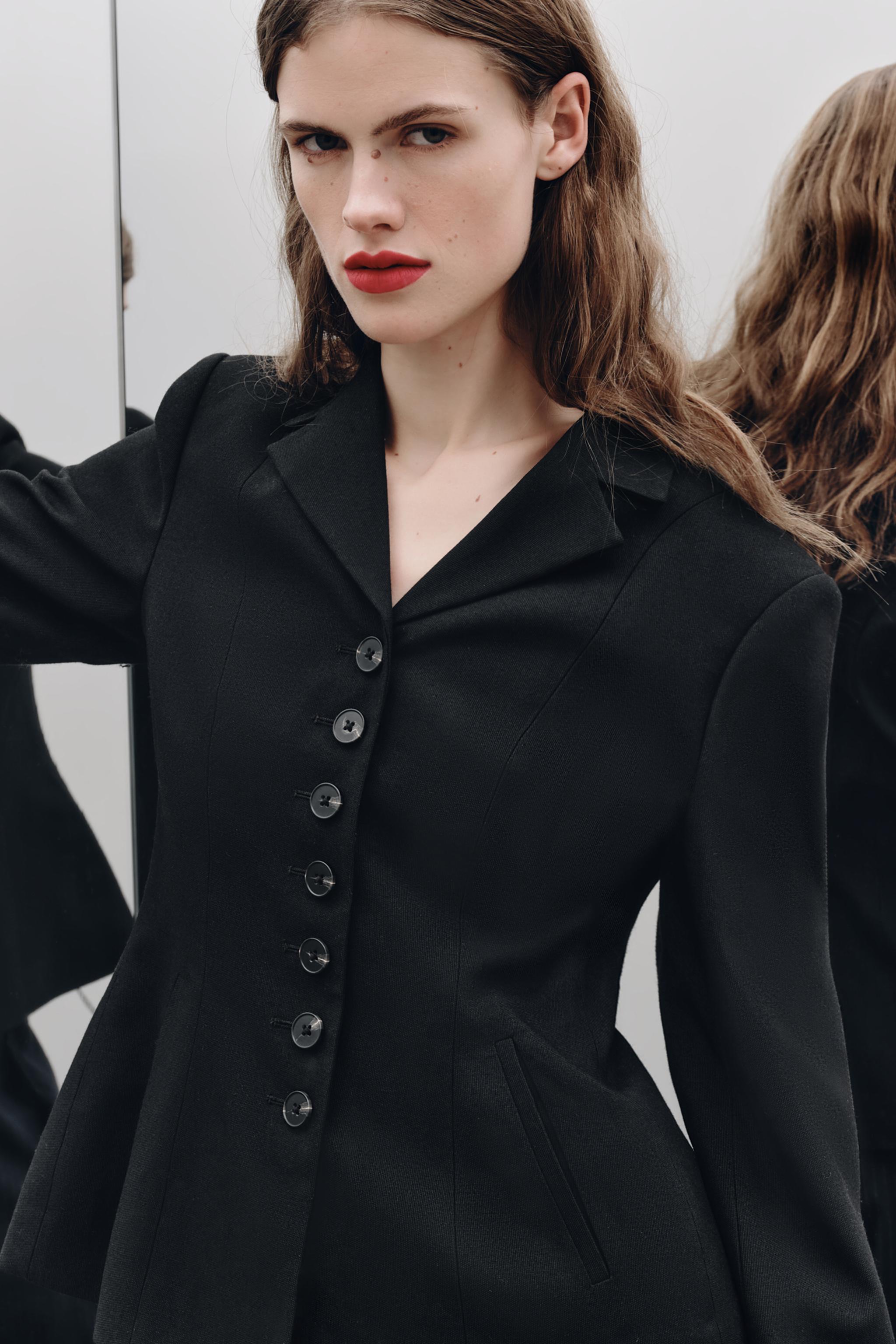 Укороченный приталенный блейзер — ZW COLLECTION — ZARA